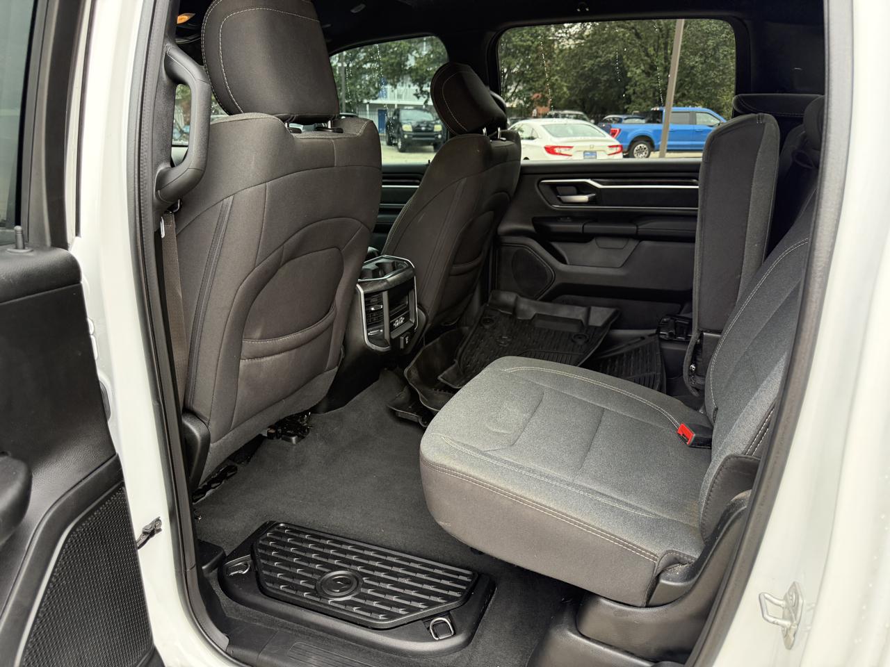 RAM 1500 4WD Crew Cab 140.5" Longhorn 2022