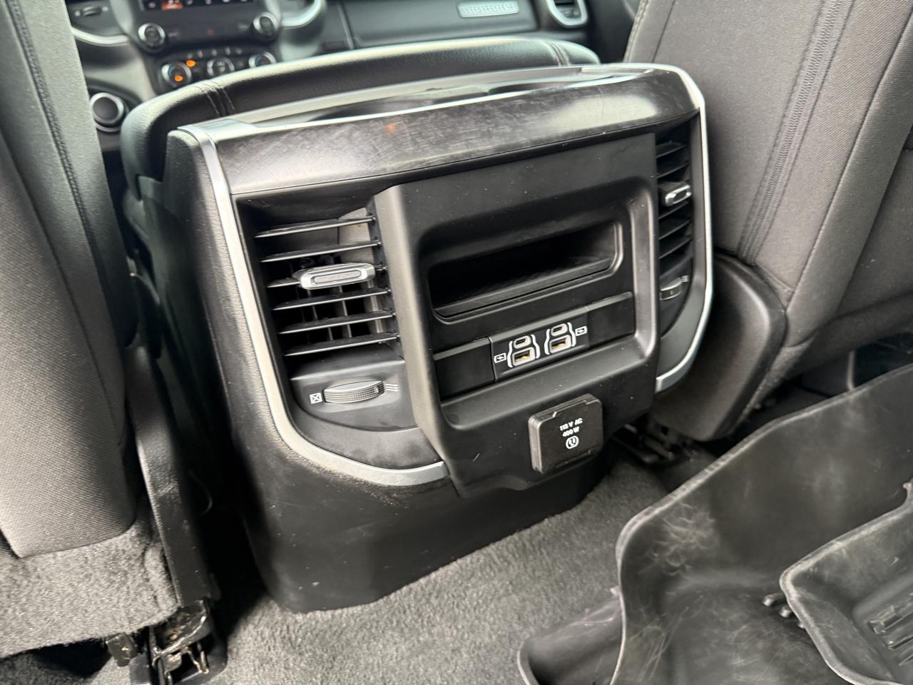 RAM 1500 4WD Crew Cab 140.5" Longhorn 2022