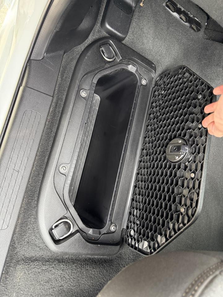 RAM 1500 4WD Crew Cab 140.5" Longhorn 2022