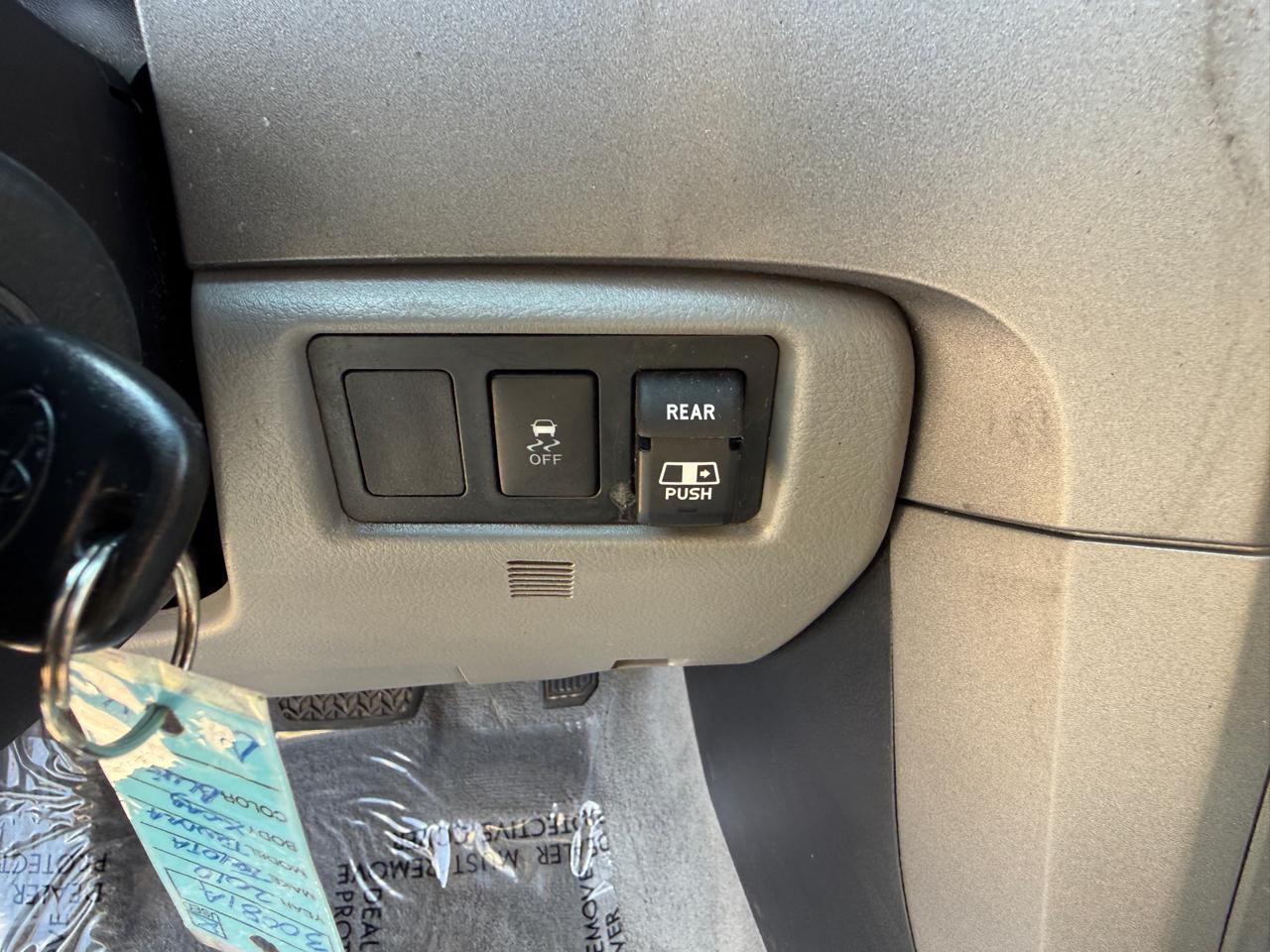 Toyota Tundra Limited 5.7L FFV Double Cab 4WD 2010