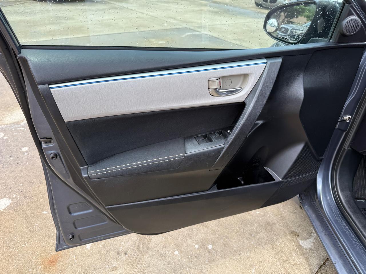 Toyota Corolla LE CVT 2015