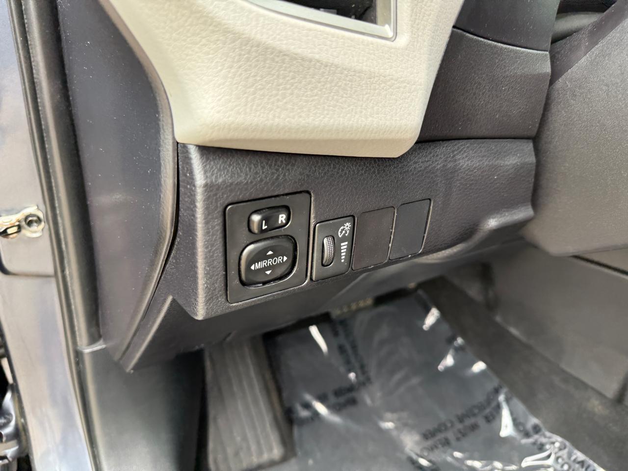 Toyota Corolla LE CVT 2015
