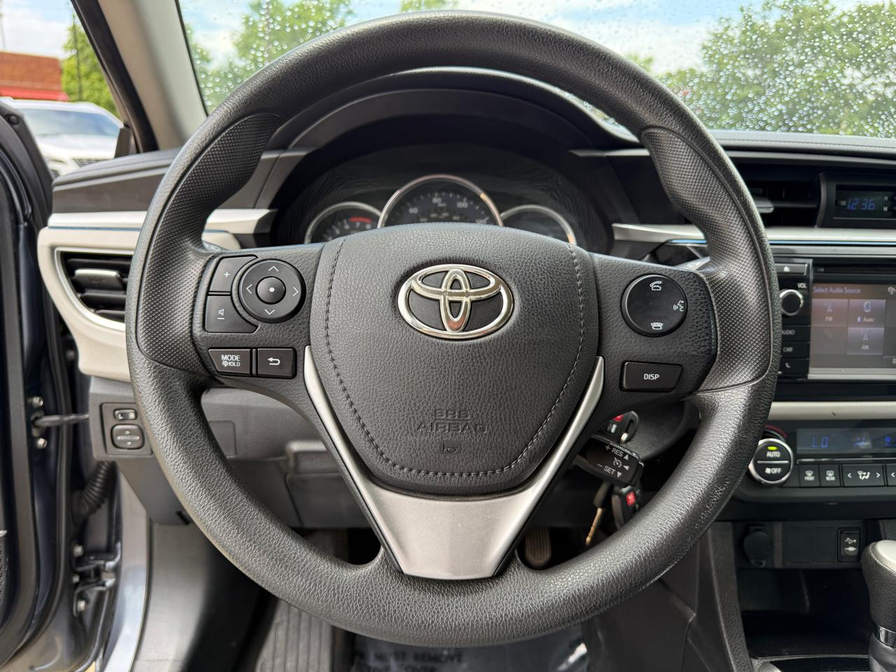 Toyota Corolla LE CVT 2015