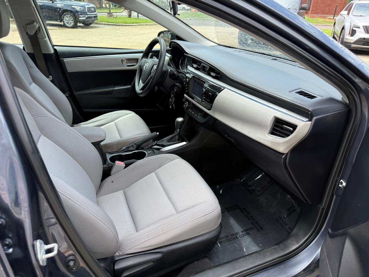 Toyota Corolla LE CVT 2015