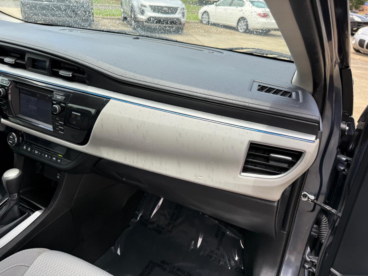 Toyota Corolla LE CVT 2015