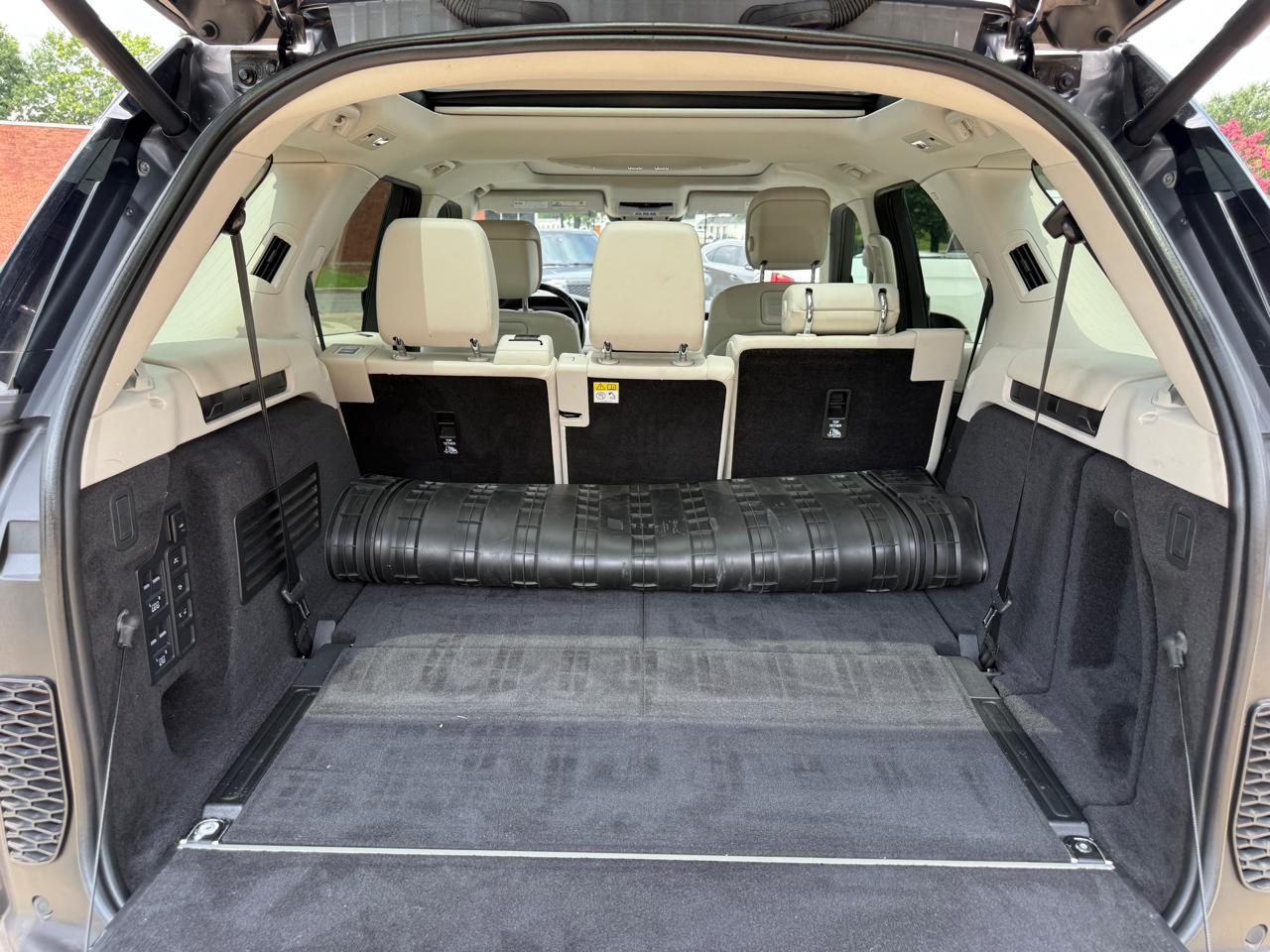 Land Rover Discovery S 2022