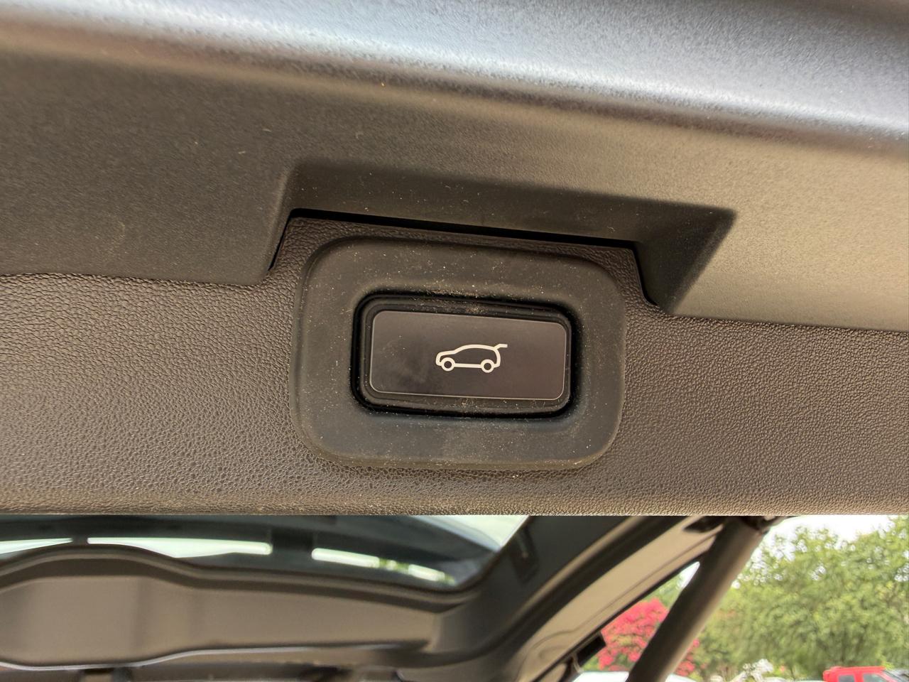 Land Rover Discovery S 2022
