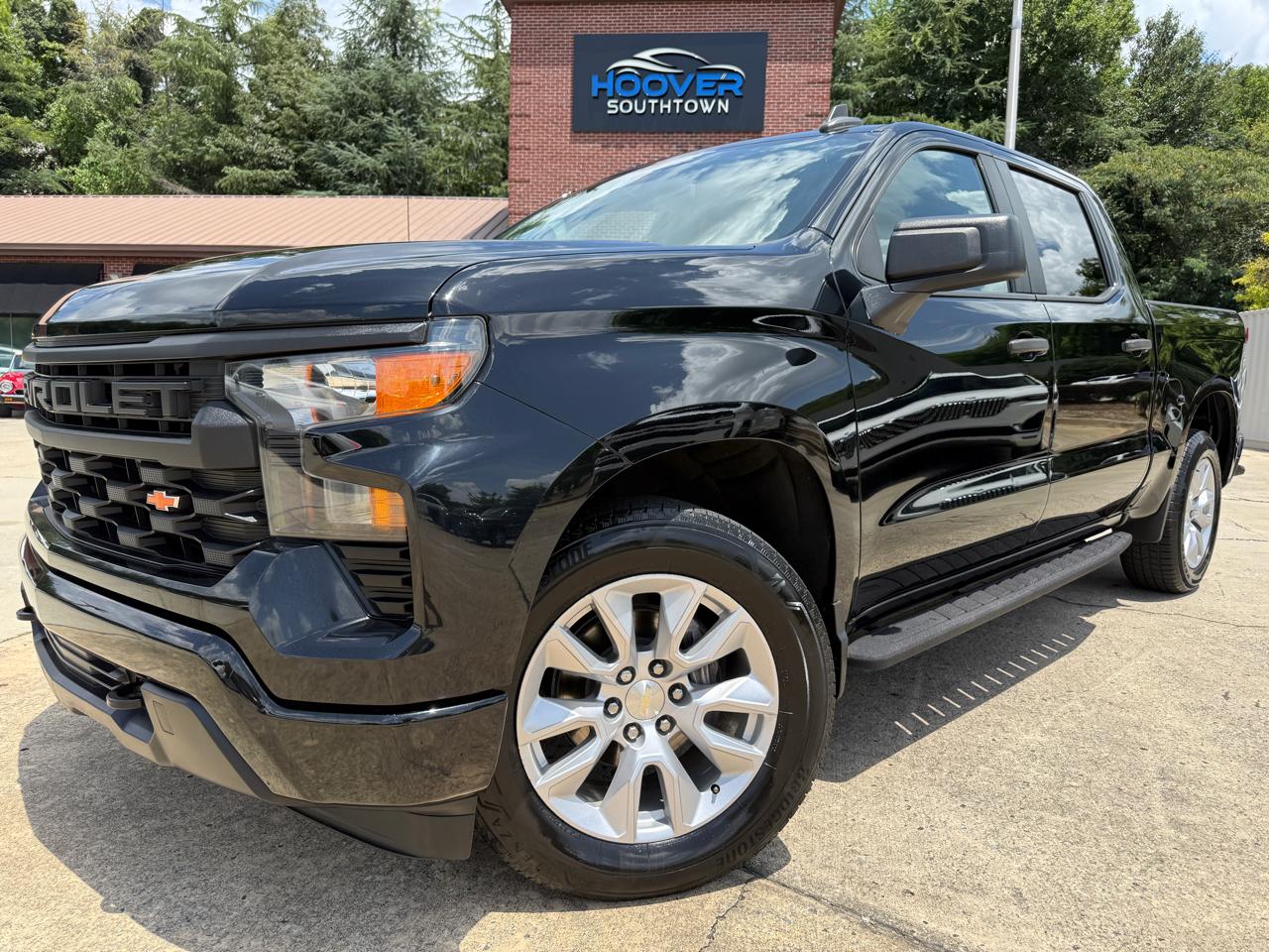 2022 Chevrolet Silverado 1500 Custom Crew Cab 2WD