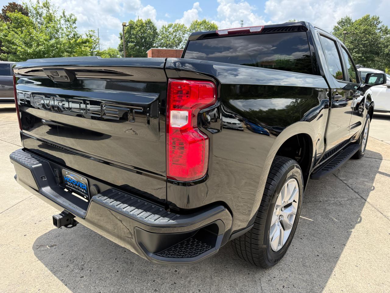 Chevrolet Silverado 1500 Custom Crew Cab 2WD 2022