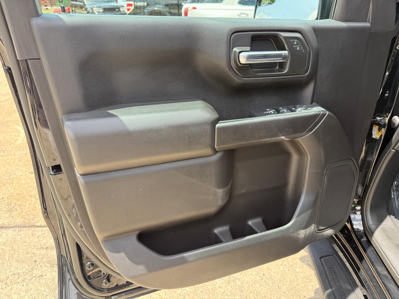 Chevrolet Silverado 1500 Custom Crew Cab 2WD 2022