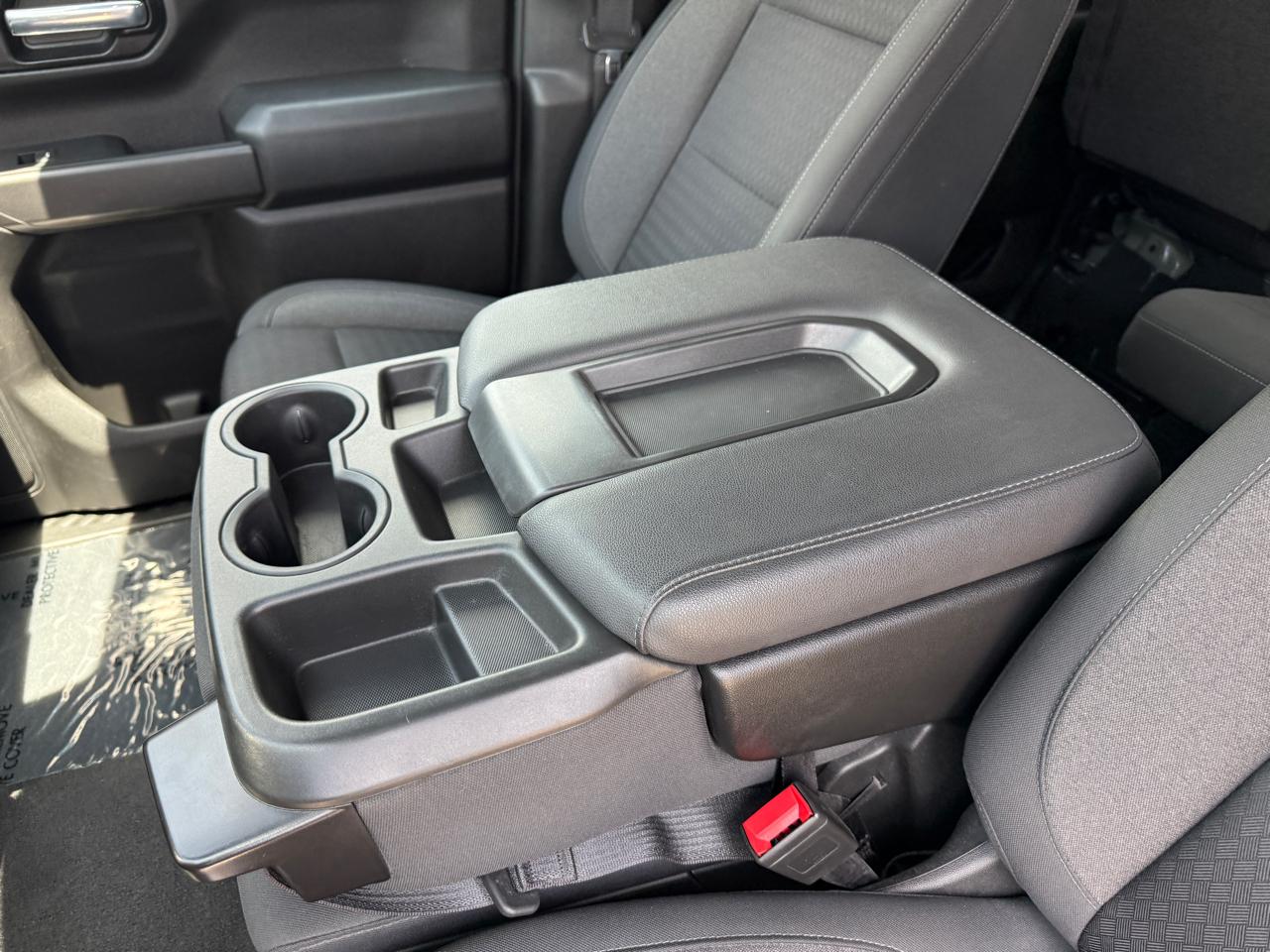 Chevrolet Silverado 1500 Custom Crew Cab 2WD 2022
