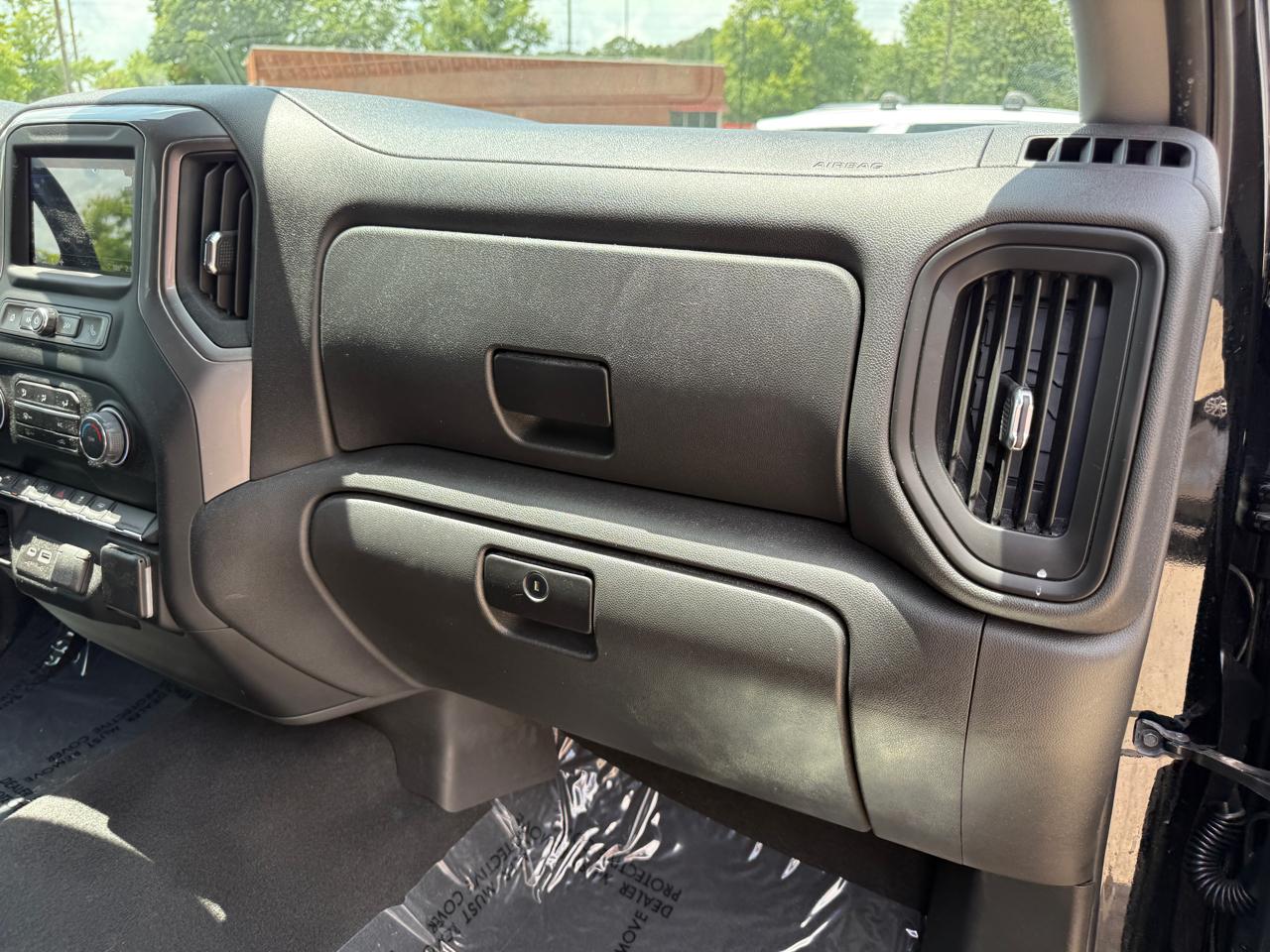 Chevrolet Silverado 1500 Custom Crew Cab 2WD 2022