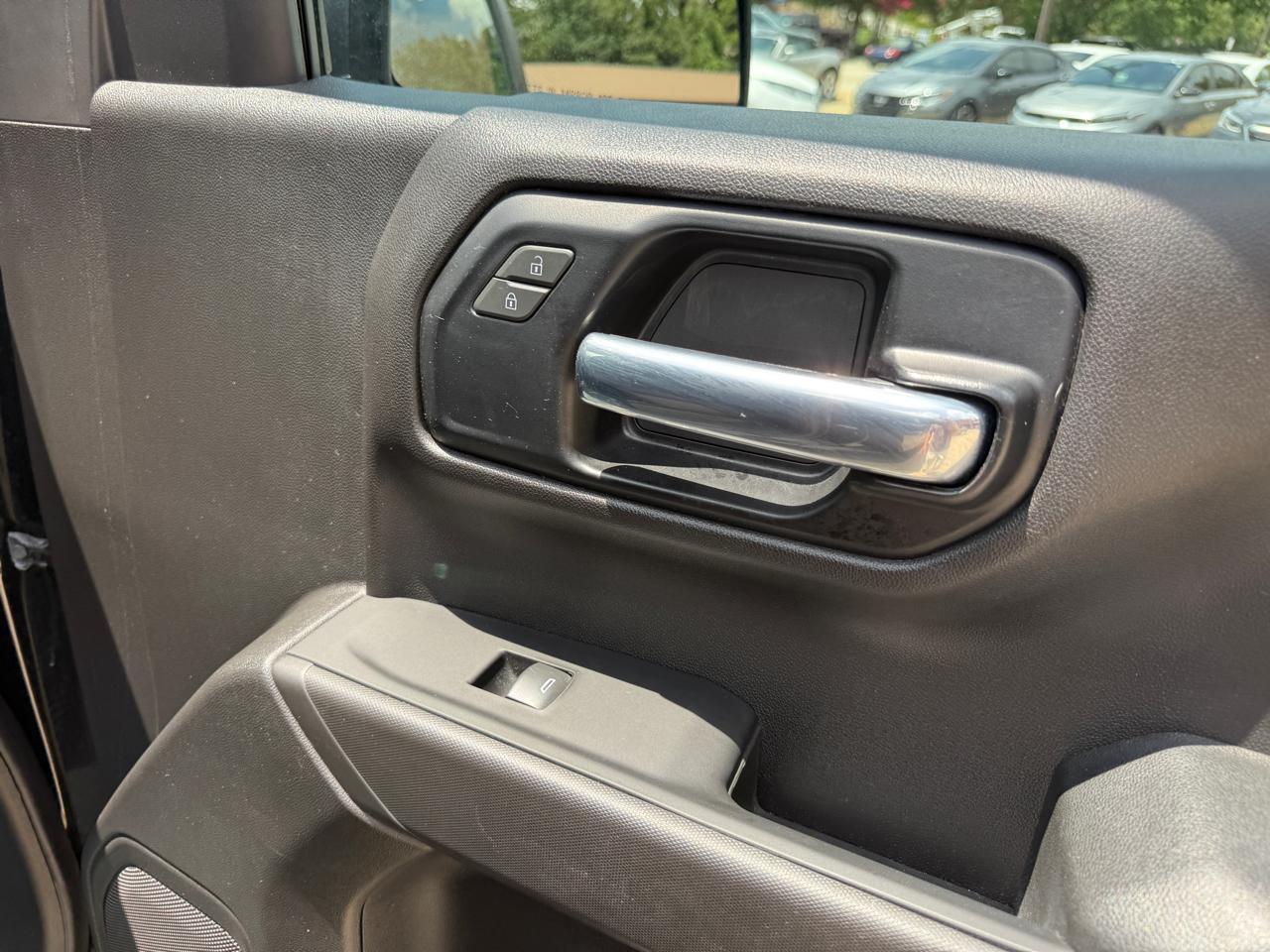 Chevrolet Silverado 1500 Custom Crew Cab 2WD 2022