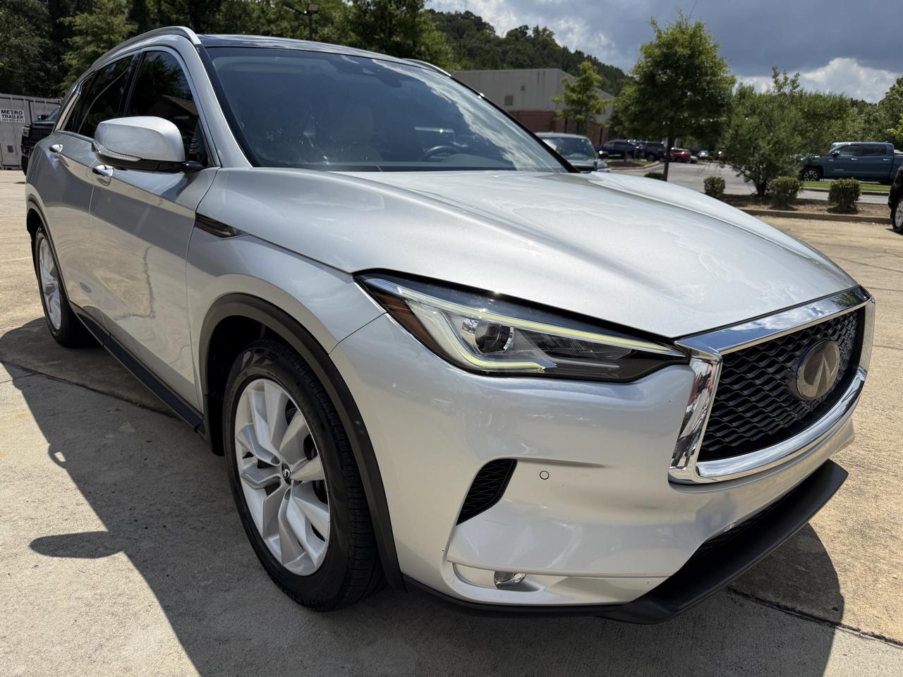 Infiniti QX50 ESSENTIAL 2019