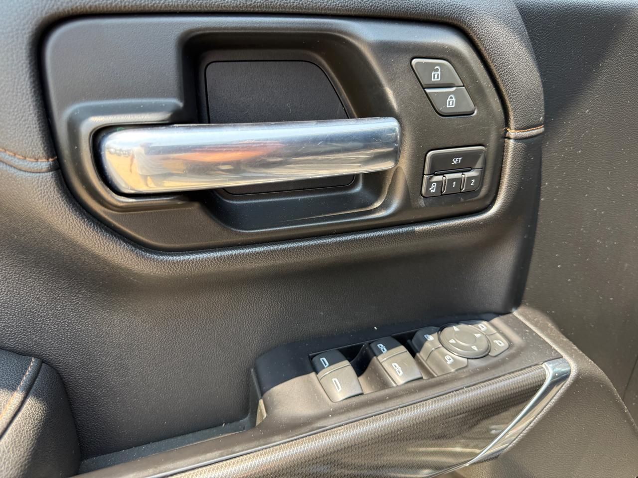 GMC Sierra 1500 4WD Crew Cab 147" AT4 2020