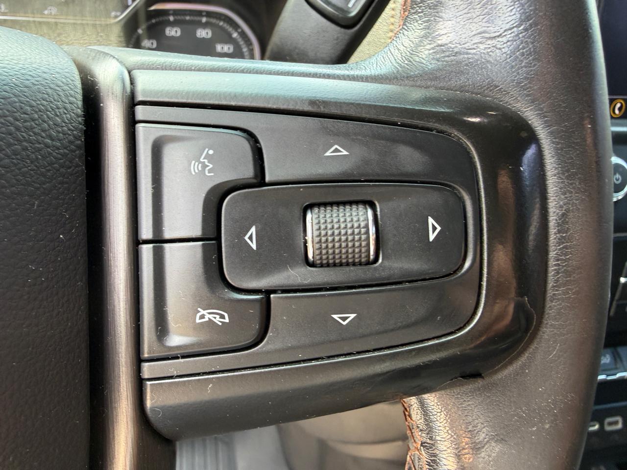 GMC Sierra 1500 4WD Crew Cab 147" AT4 2020