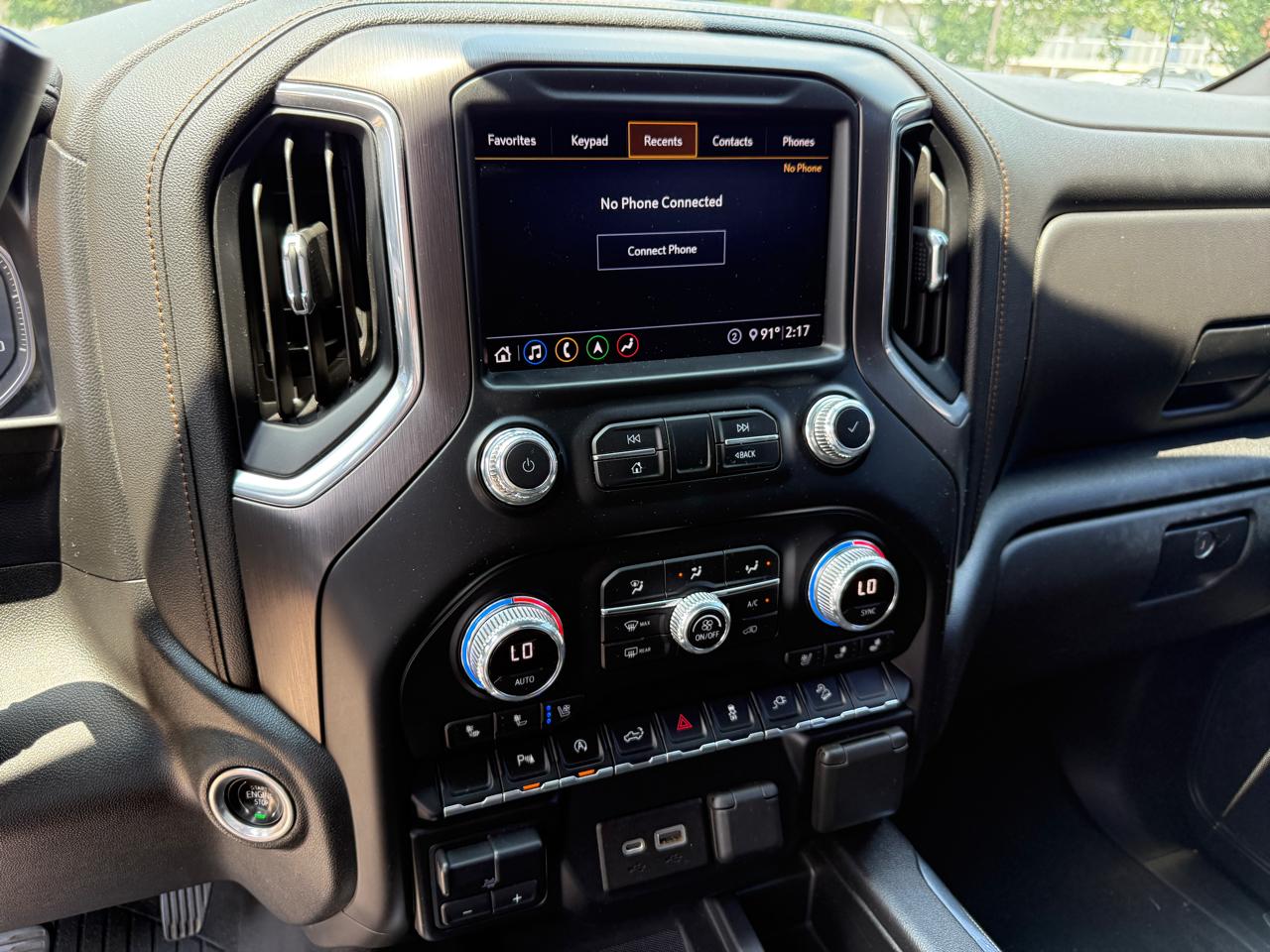 GMC Sierra 1500 4WD Crew Cab 147" AT4 2020