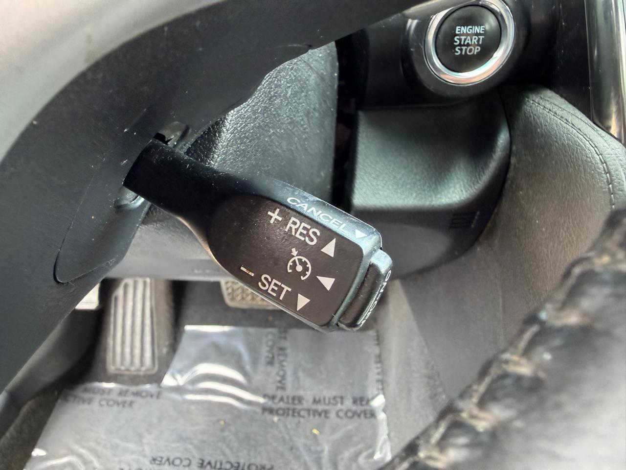 Toyota Camry SE V6 2012