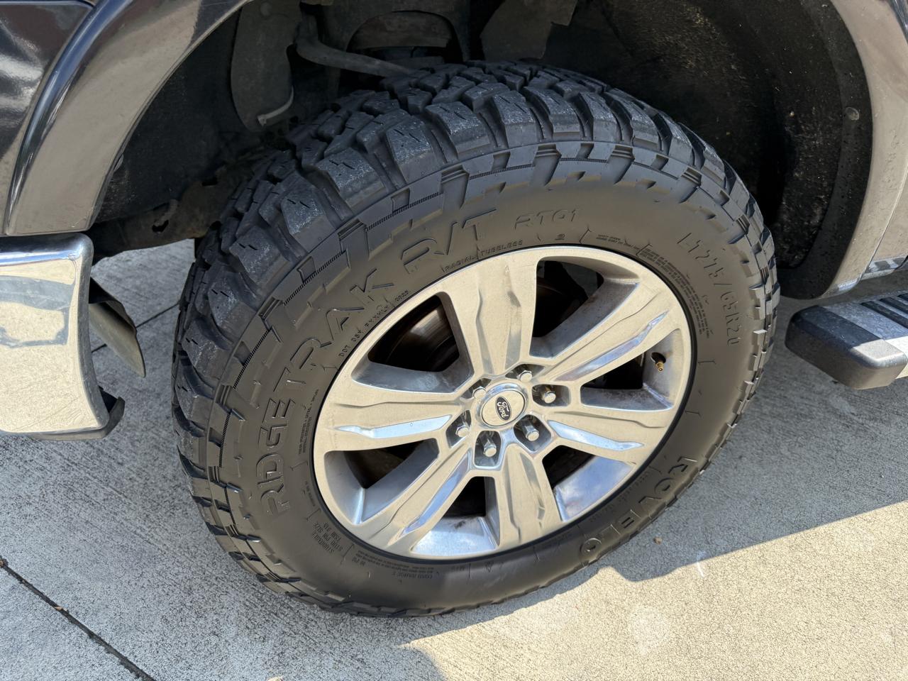 Ford F-150 Lariat SuperCrew 5.5-ft. Bed 4WD 2013