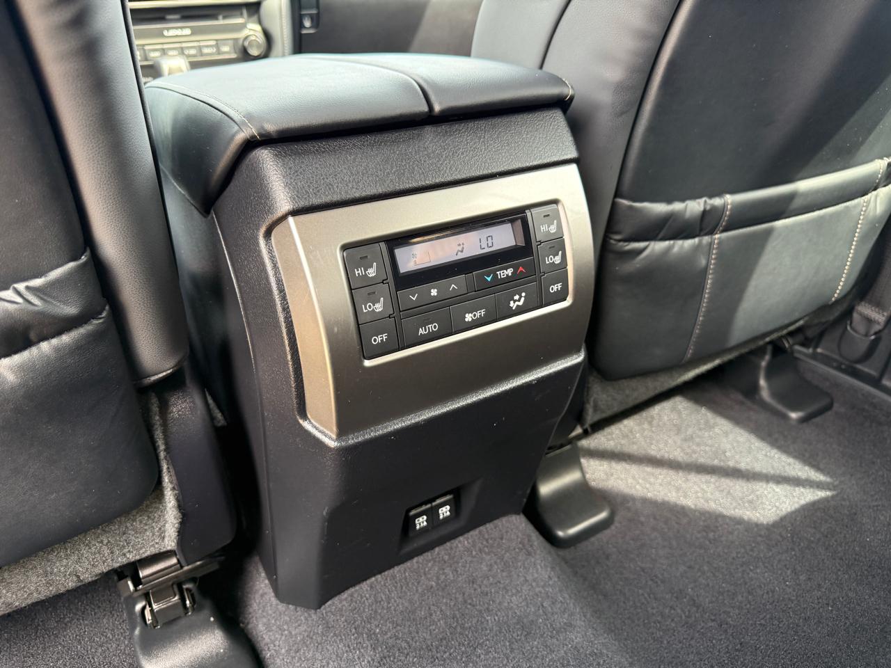 Lexus GX 460 4WD 4dr Premium 2023