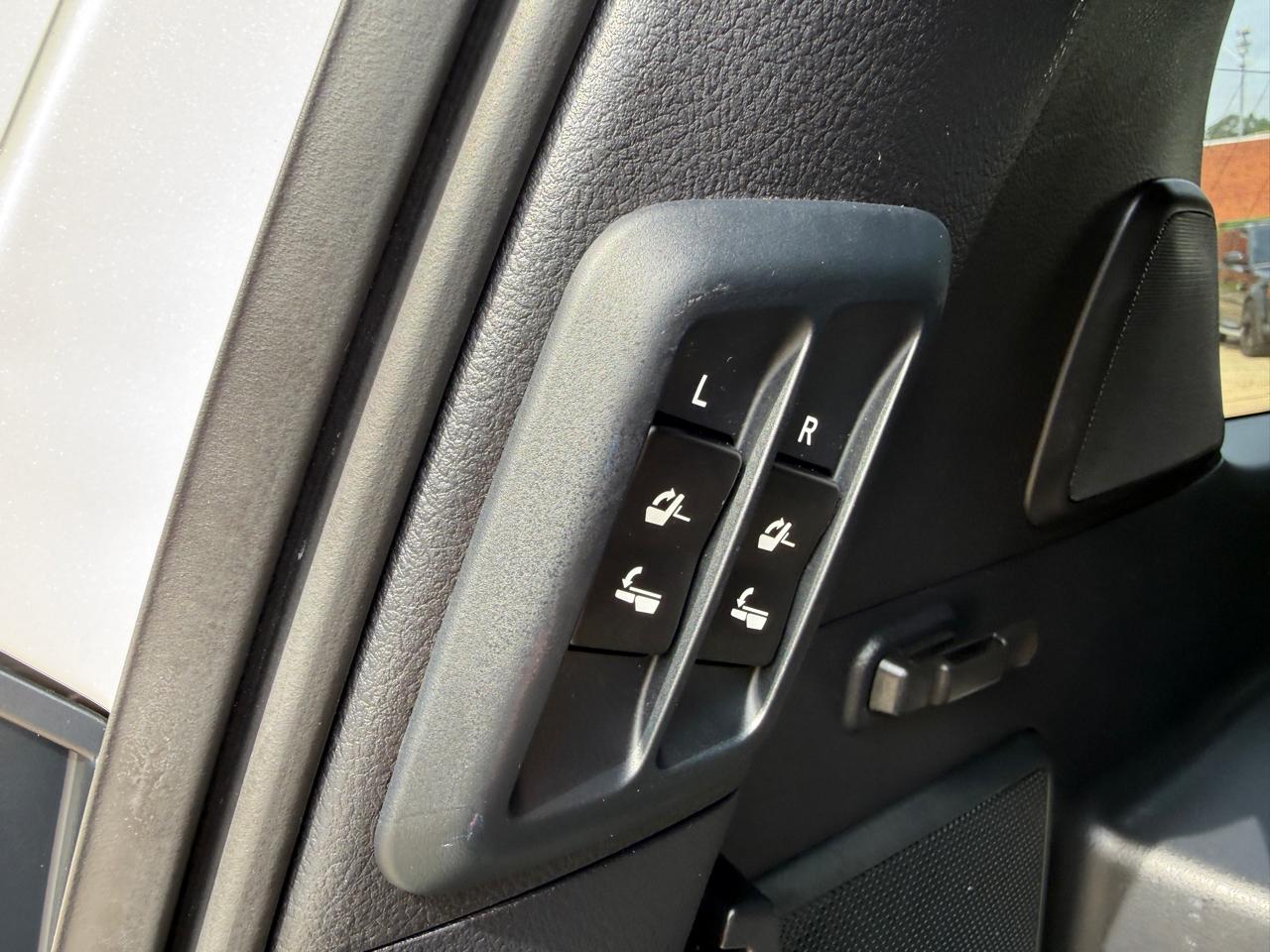 Lexus GX 460 4WD 4dr Premium 2023