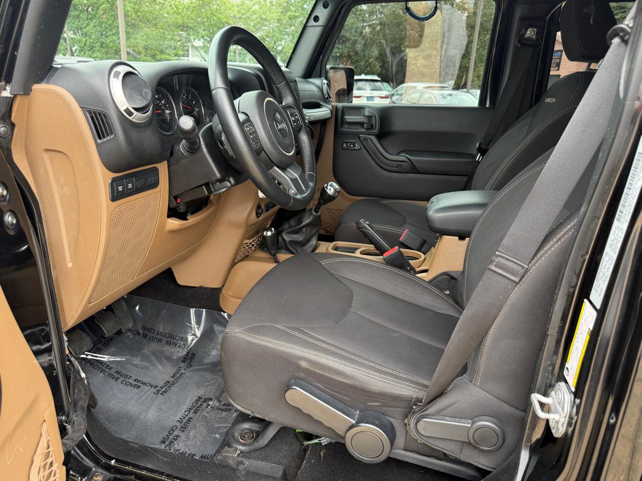 Jeep Wrangler Unlimited Rubicon 4WD 2015