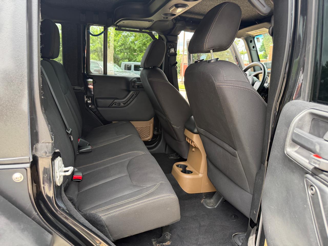 Jeep Wrangler Unlimited Rubicon 4WD 2015