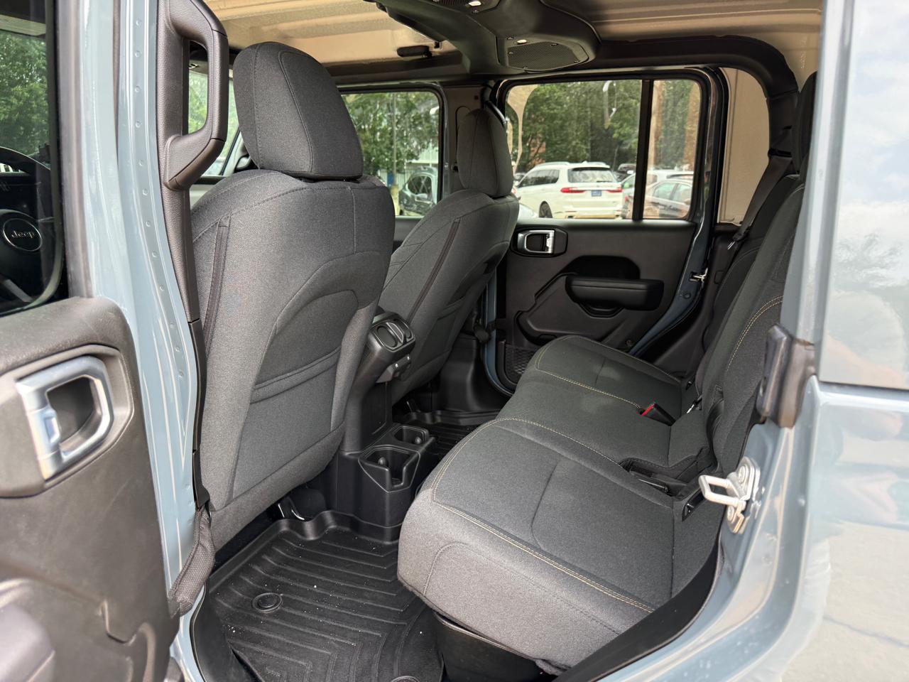 Jeep Gladiator Sport 2024