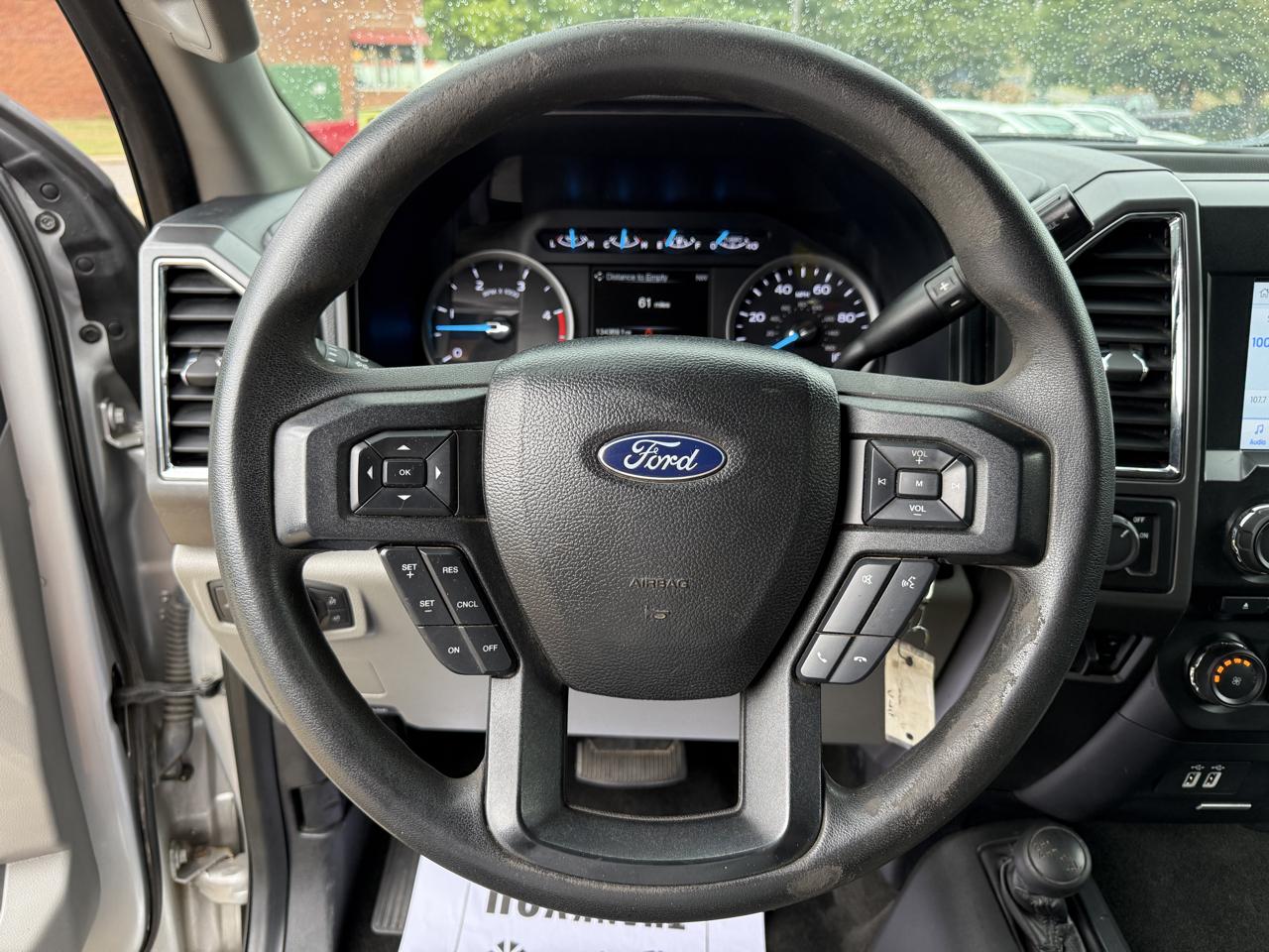 Ford F-250 SD XLT Crew Cab 4WD 2017