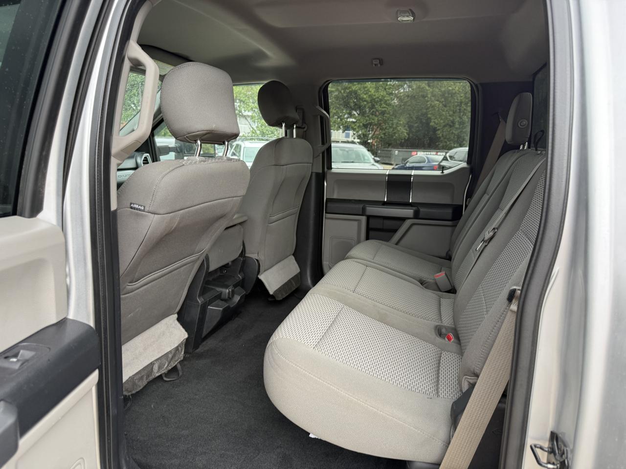 Ford F-250 SD XLT Crew Cab 4WD 2017