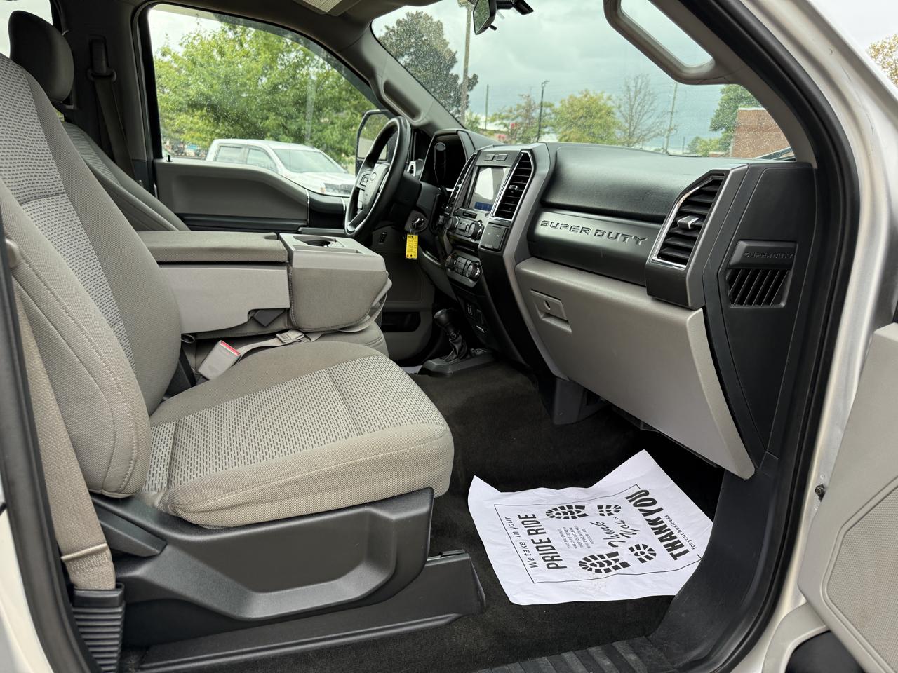 Ford F-250 SD XLT Crew Cab 4WD 2017