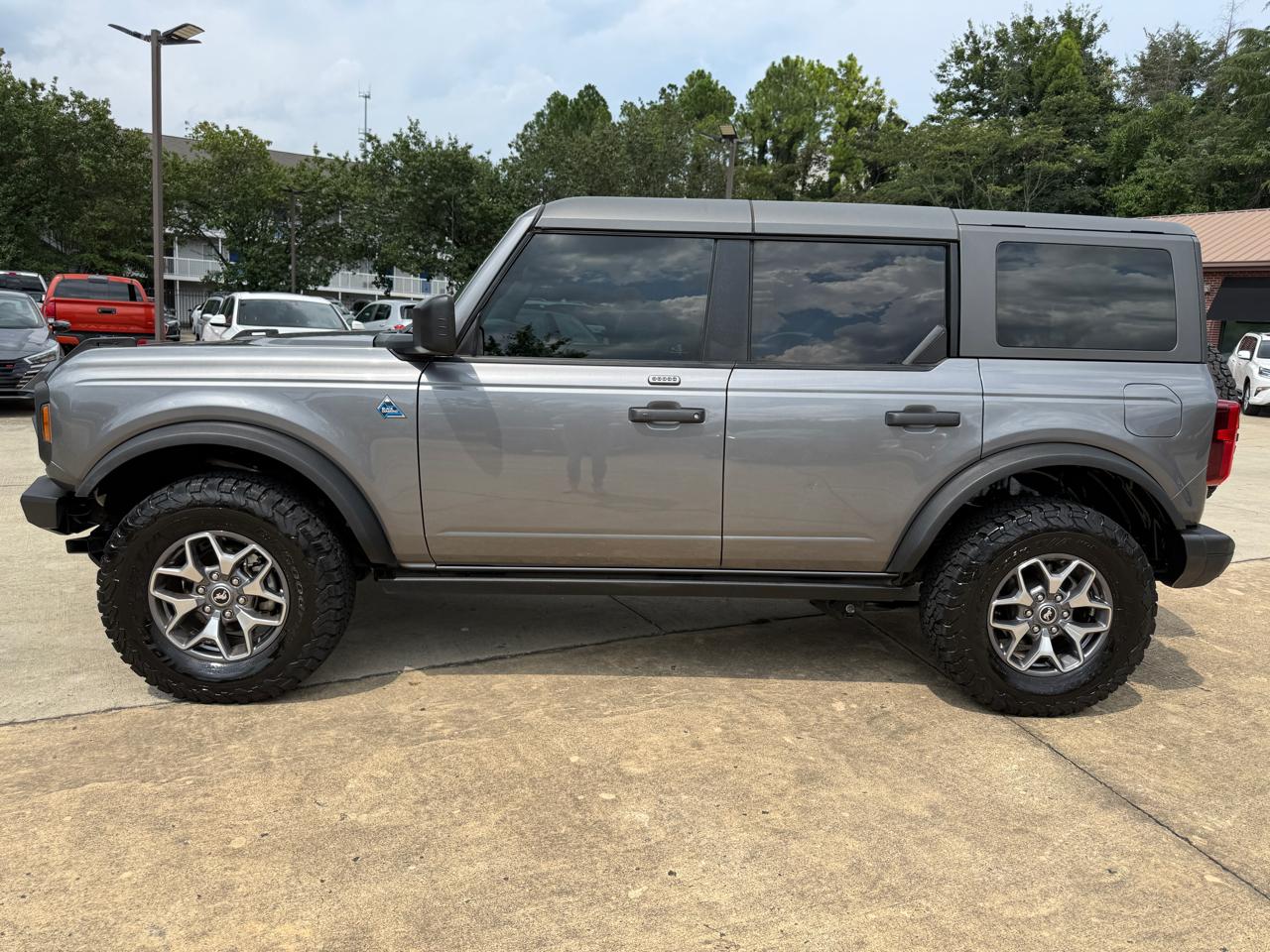 Ford Bronco Black Diamond 4-Door 2023