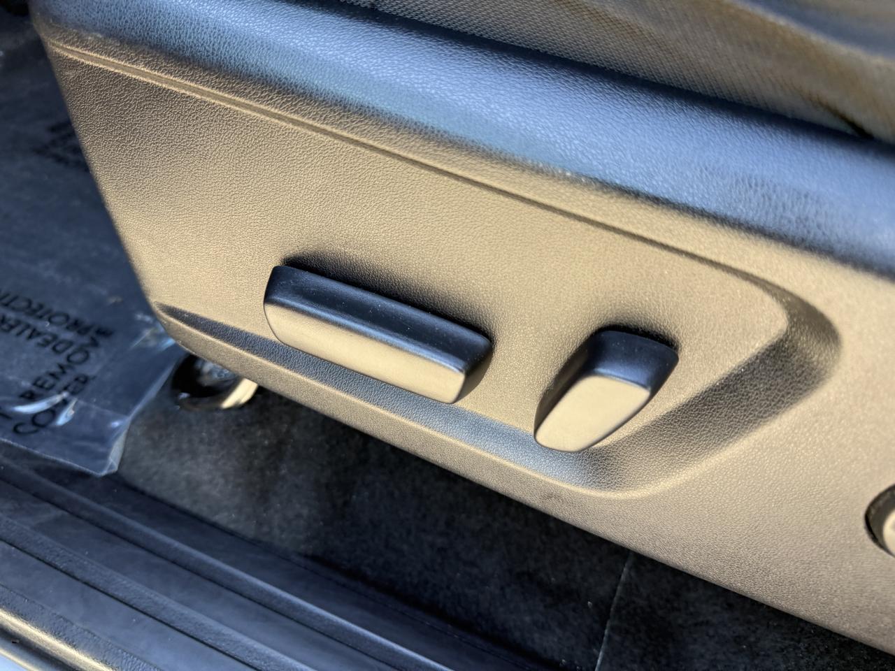 Toyota Tundra SR5 5.7L V8 CrewMax 4WD 2021