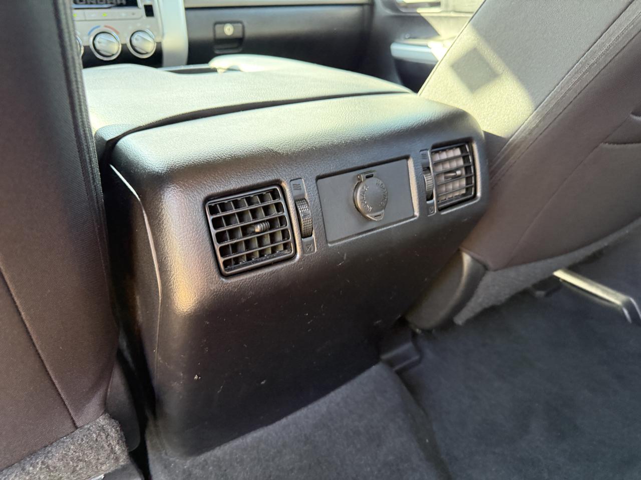Toyota Tundra SR5 5.7L V8 CrewMax 4WD 2021