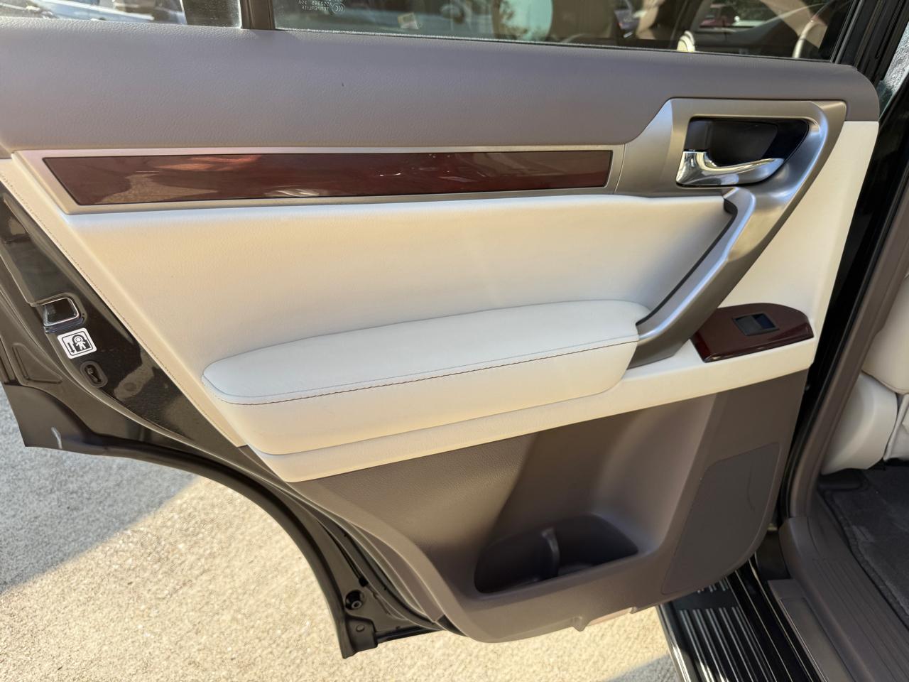 Lexus GX 460 Base 2015