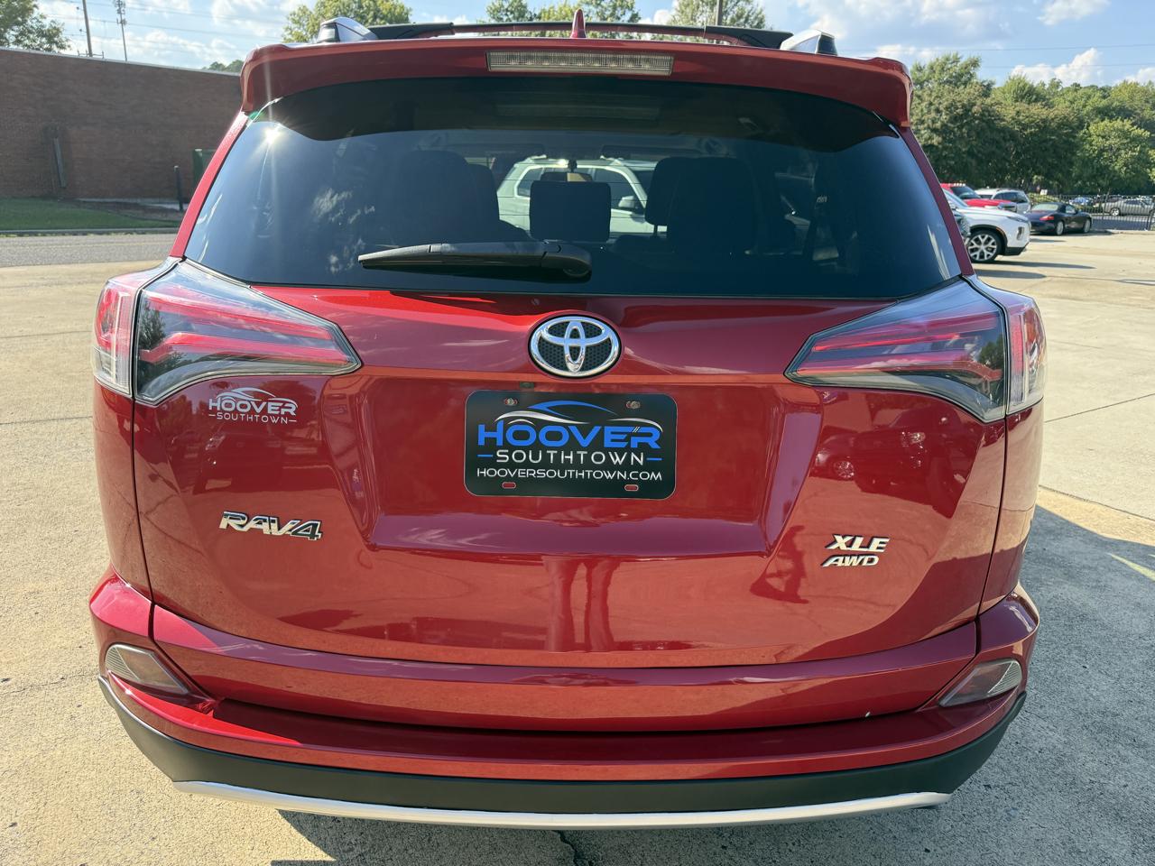 Toyota RAV4 XLE AWD 2016