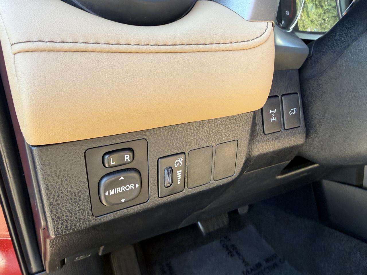 Toyota RAV4 XLE AWD 2016