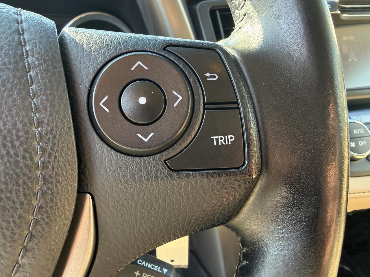 Toyota RAV4 XLE AWD 2016