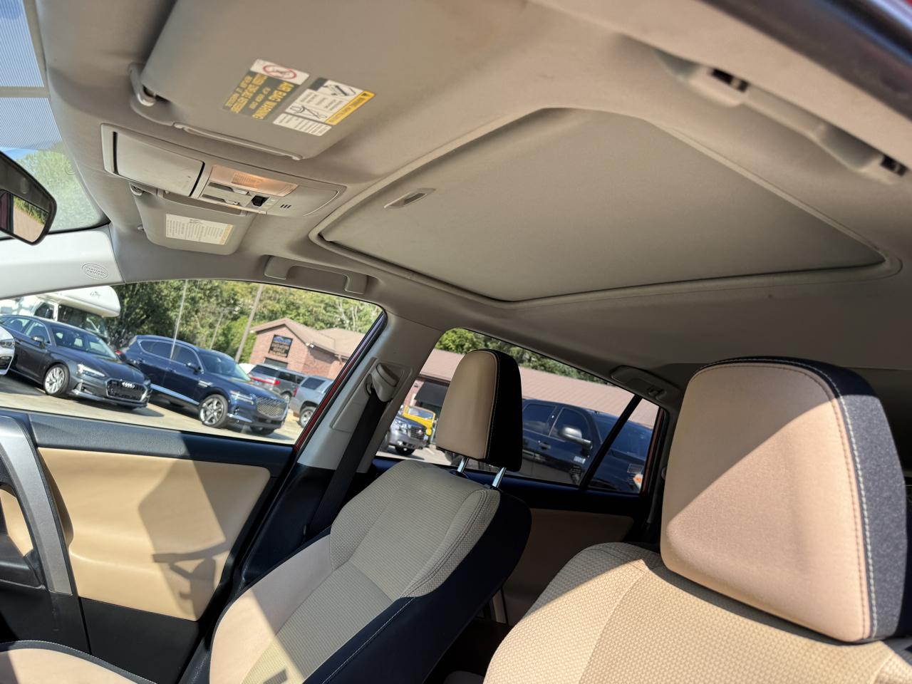 Toyota RAV4 XLE AWD 2016