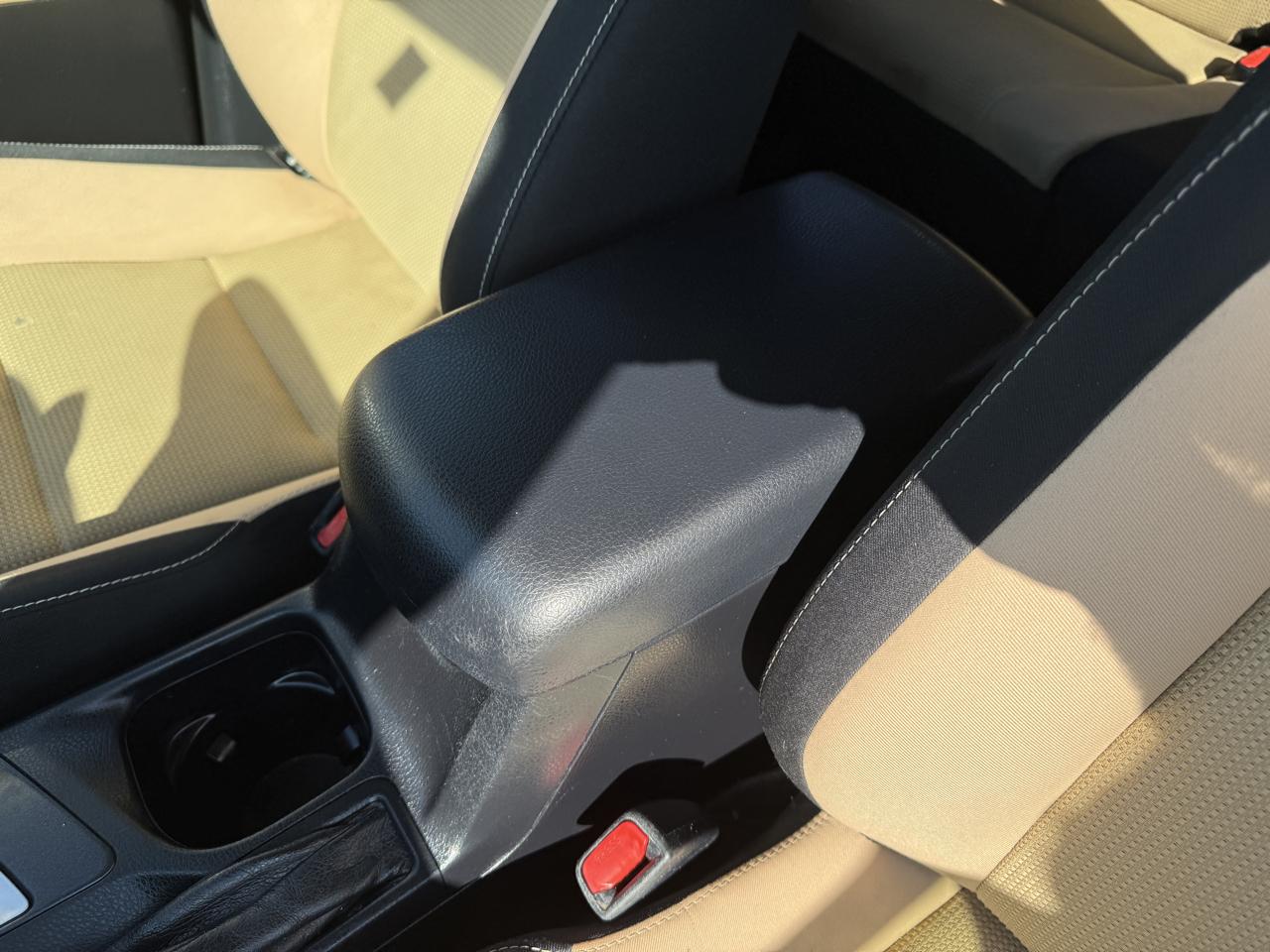 Toyota RAV4 XLE AWD 2016
