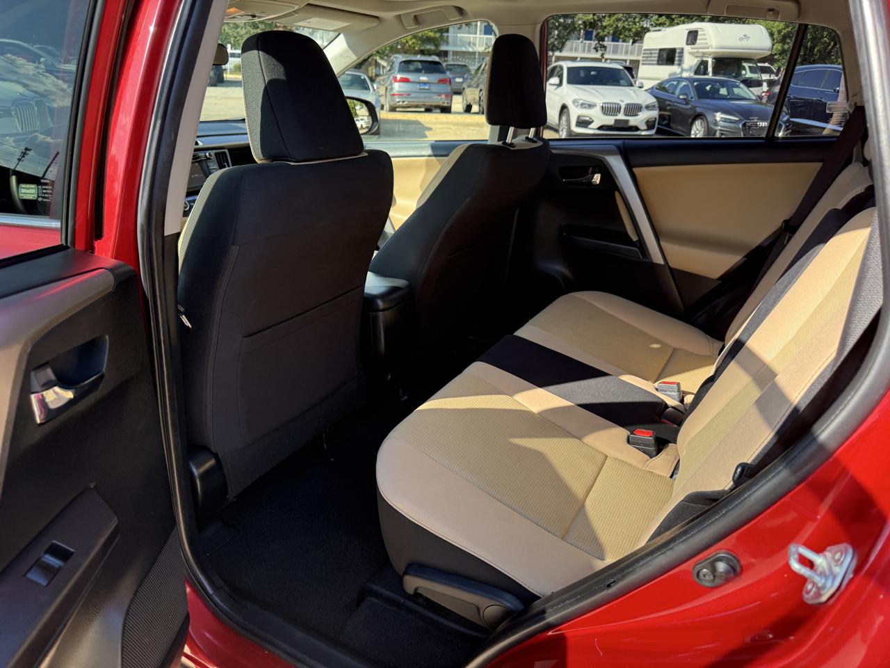 Toyota RAV4 XLE AWD 2016