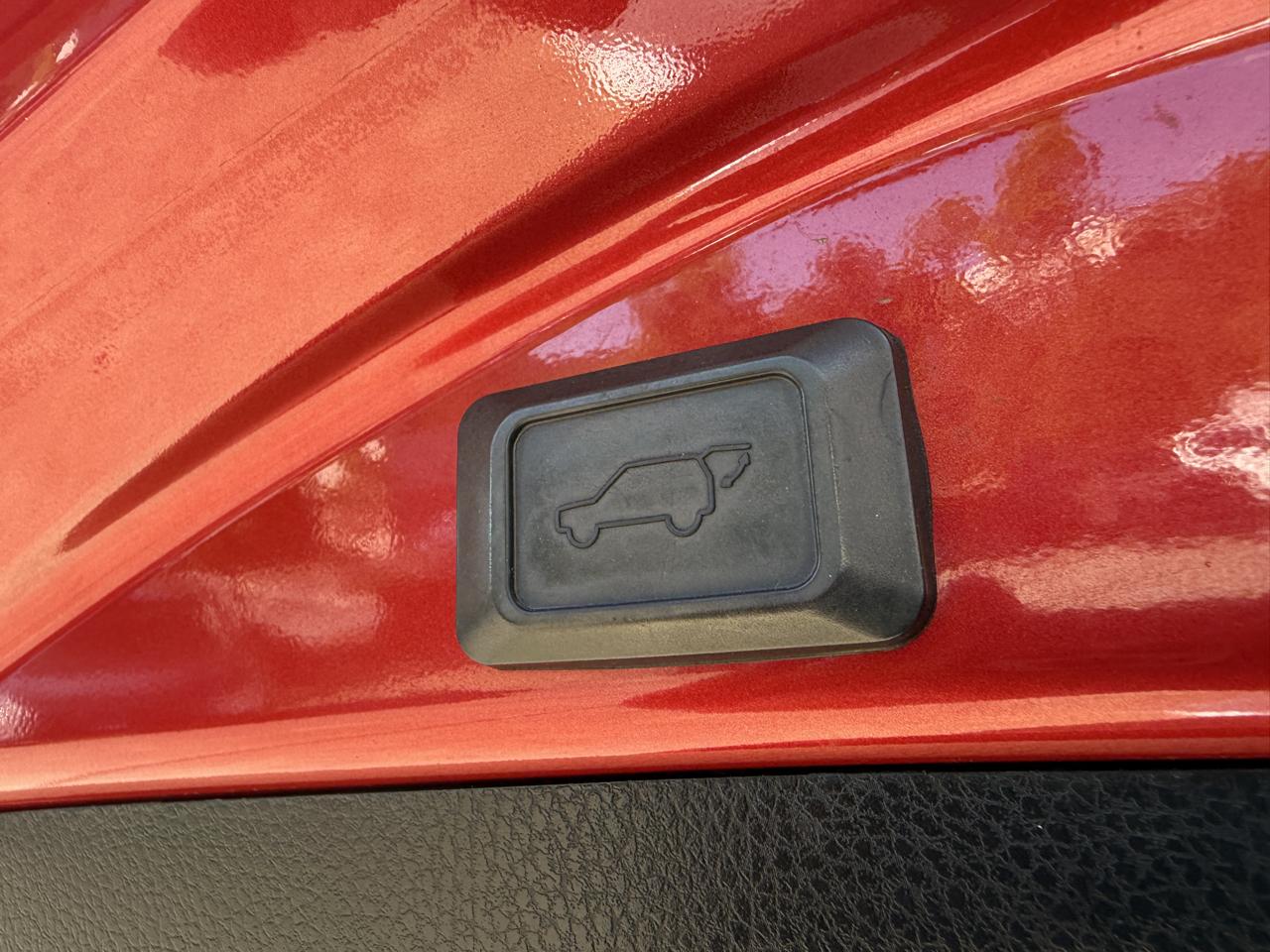 Toyota RAV4 XLE AWD 2016