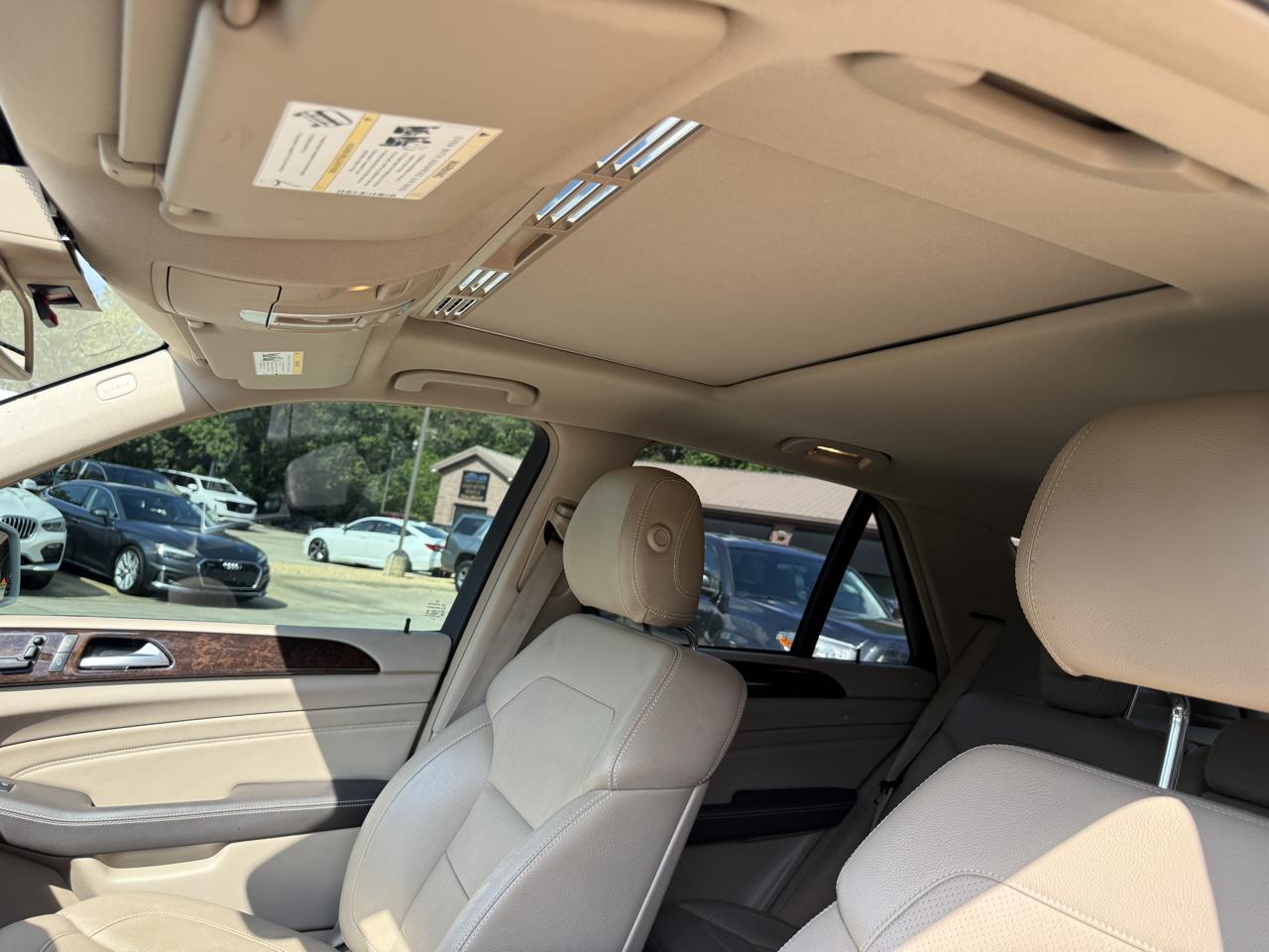 Mercedes-Benz M-Class ML350 4MATIC 2013