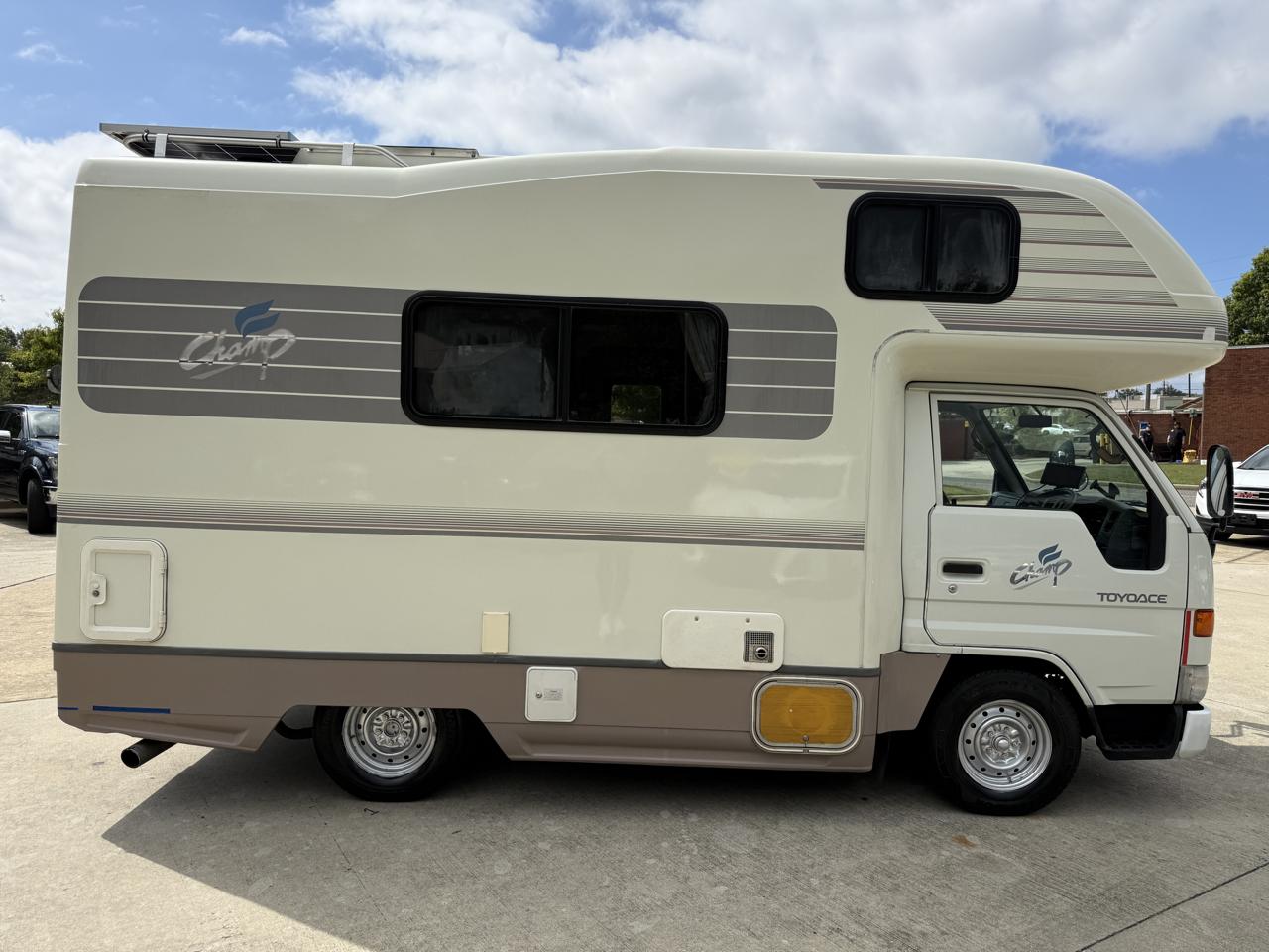 Toyota ToyoAce  1998