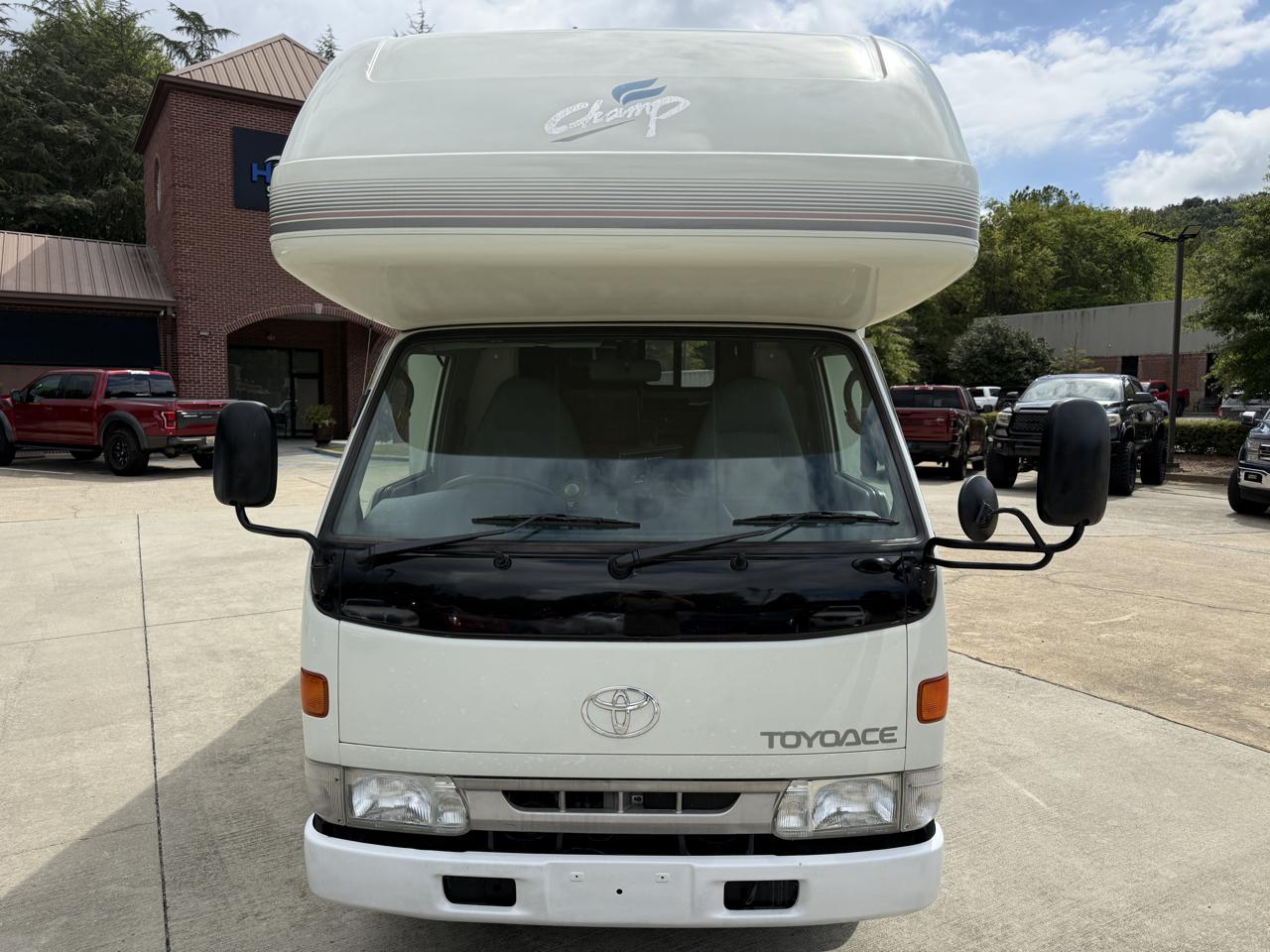 Toyota ToyoAce  1998