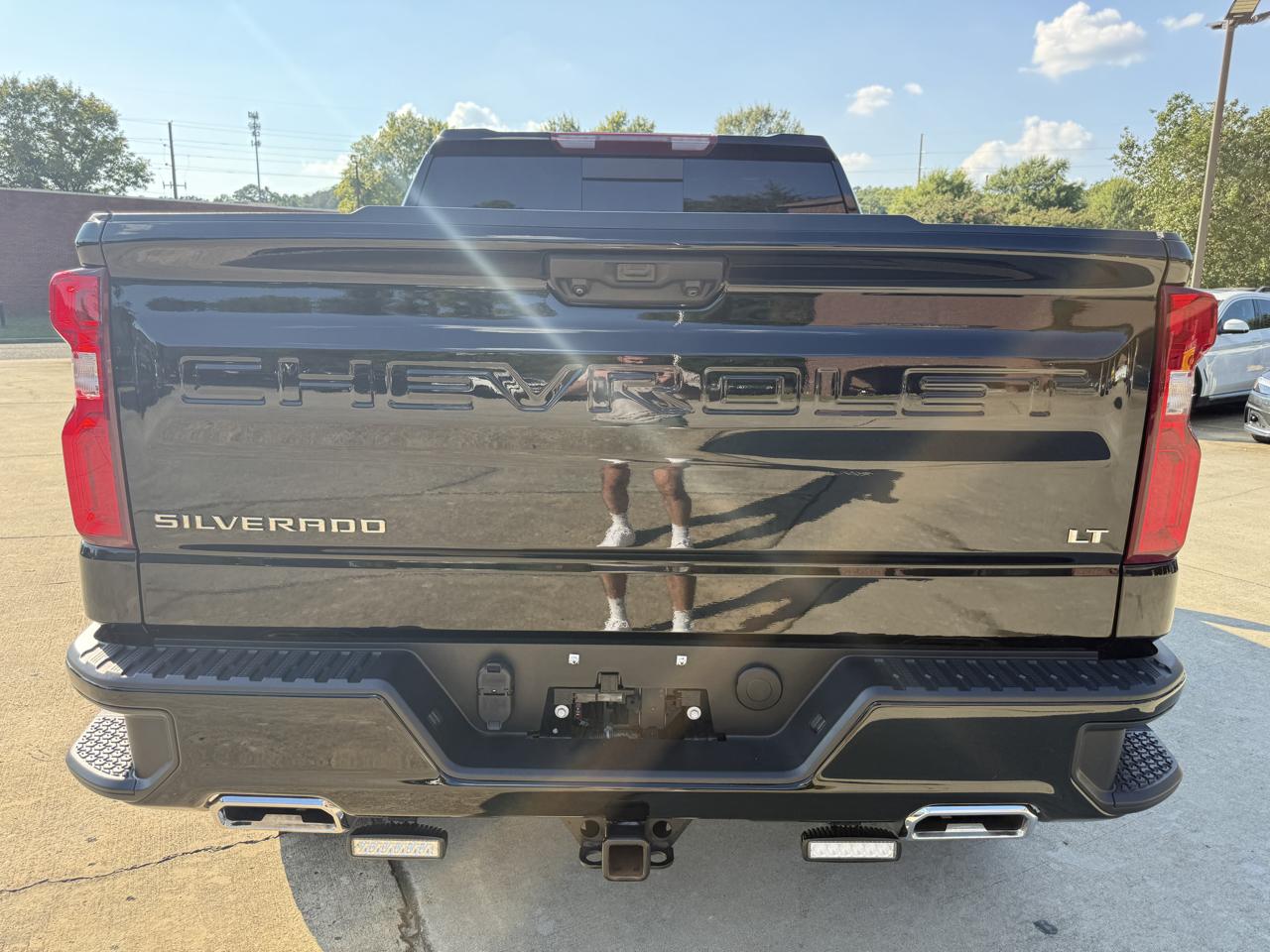 Chevrolet Silverado 1500 4WD Crew Cab 147" LT Trail Boss 2025