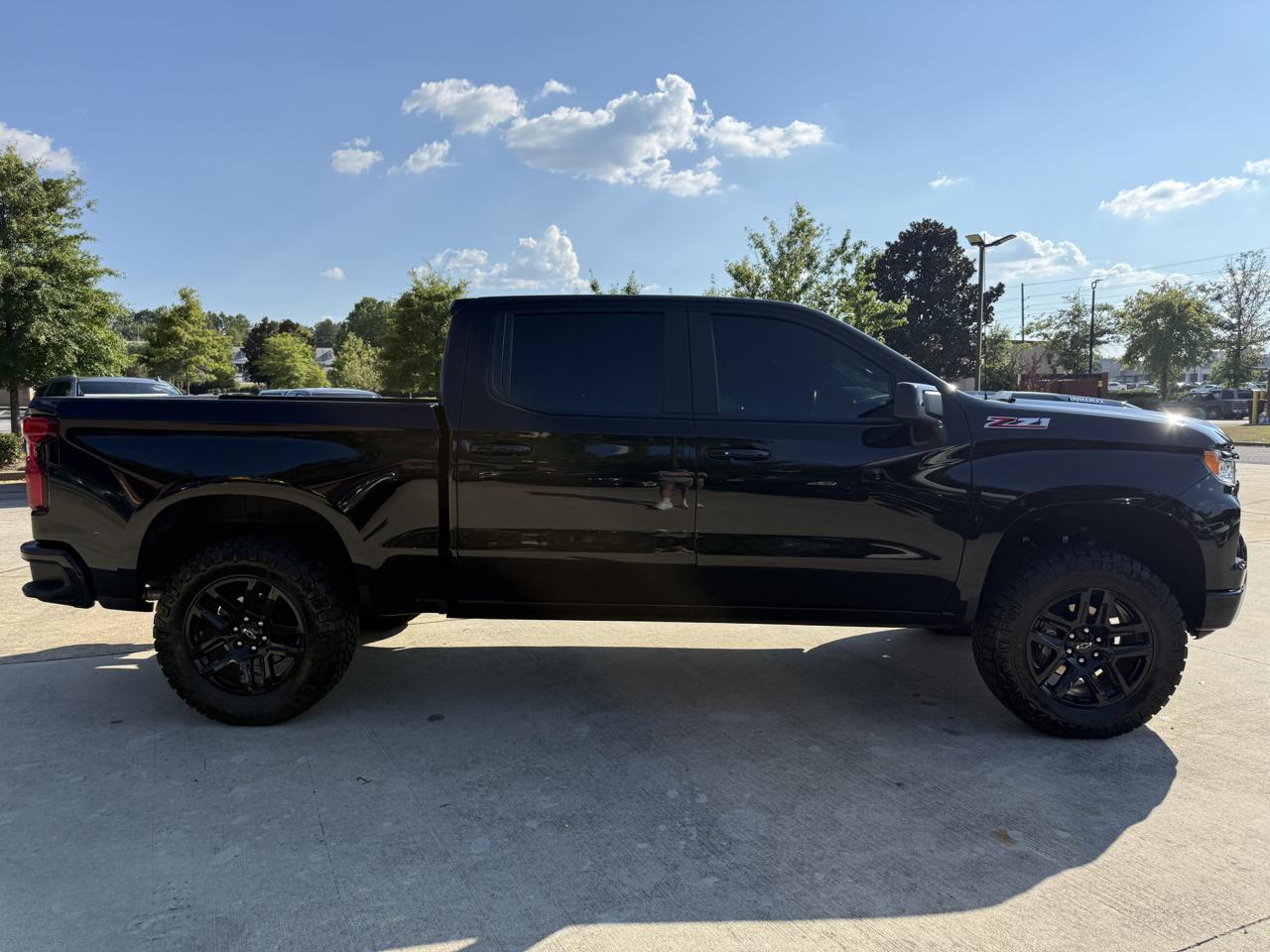 Chevrolet Silverado 1500 4WD Crew Cab 147" LT Trail Boss 2025