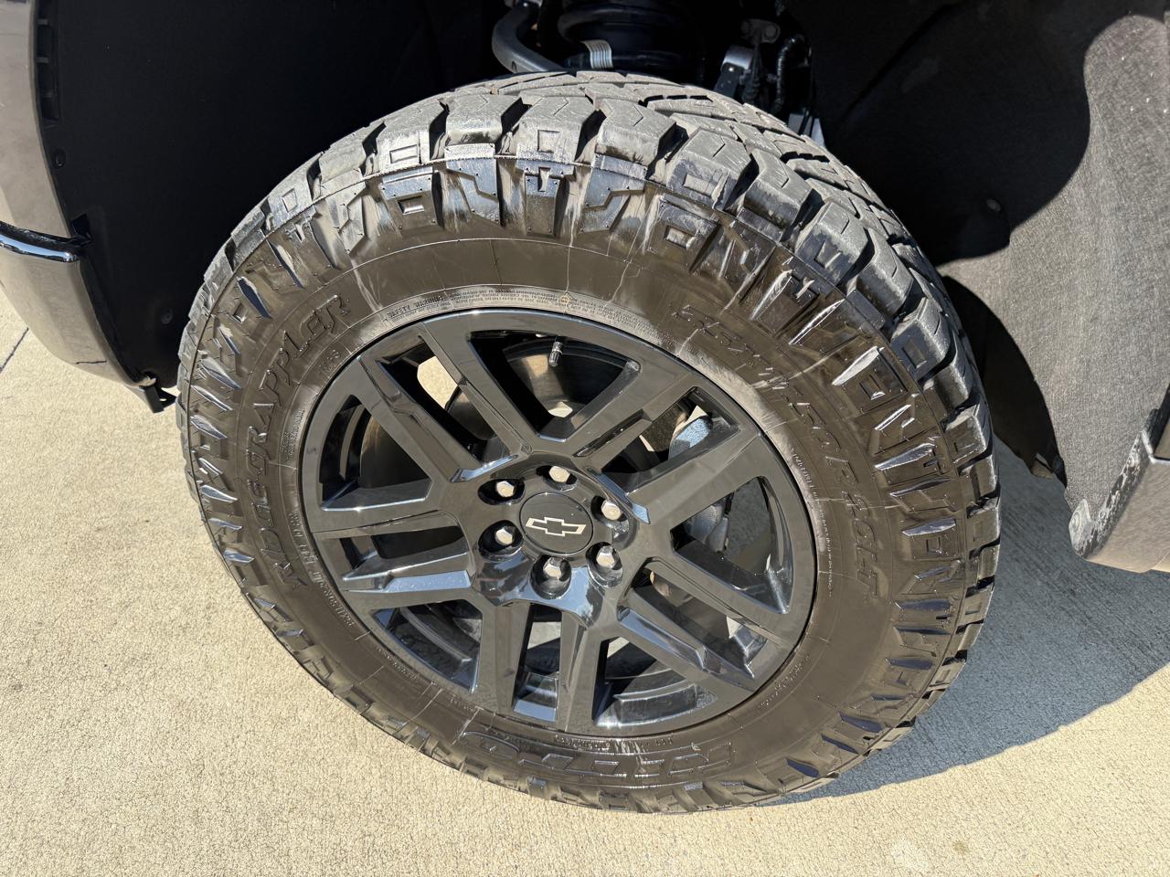 Chevrolet Silverado 1500 4WD Crew Cab 147" LT Trail Boss 2025