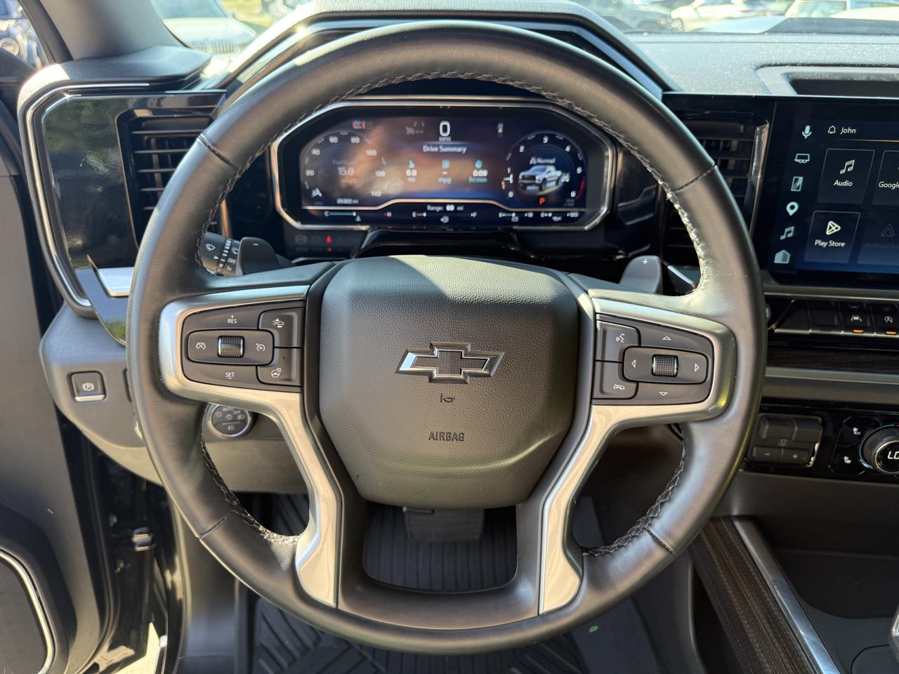 Chevrolet Silverado 1500 4WD Crew Cab 147" LT Trail Boss 2025