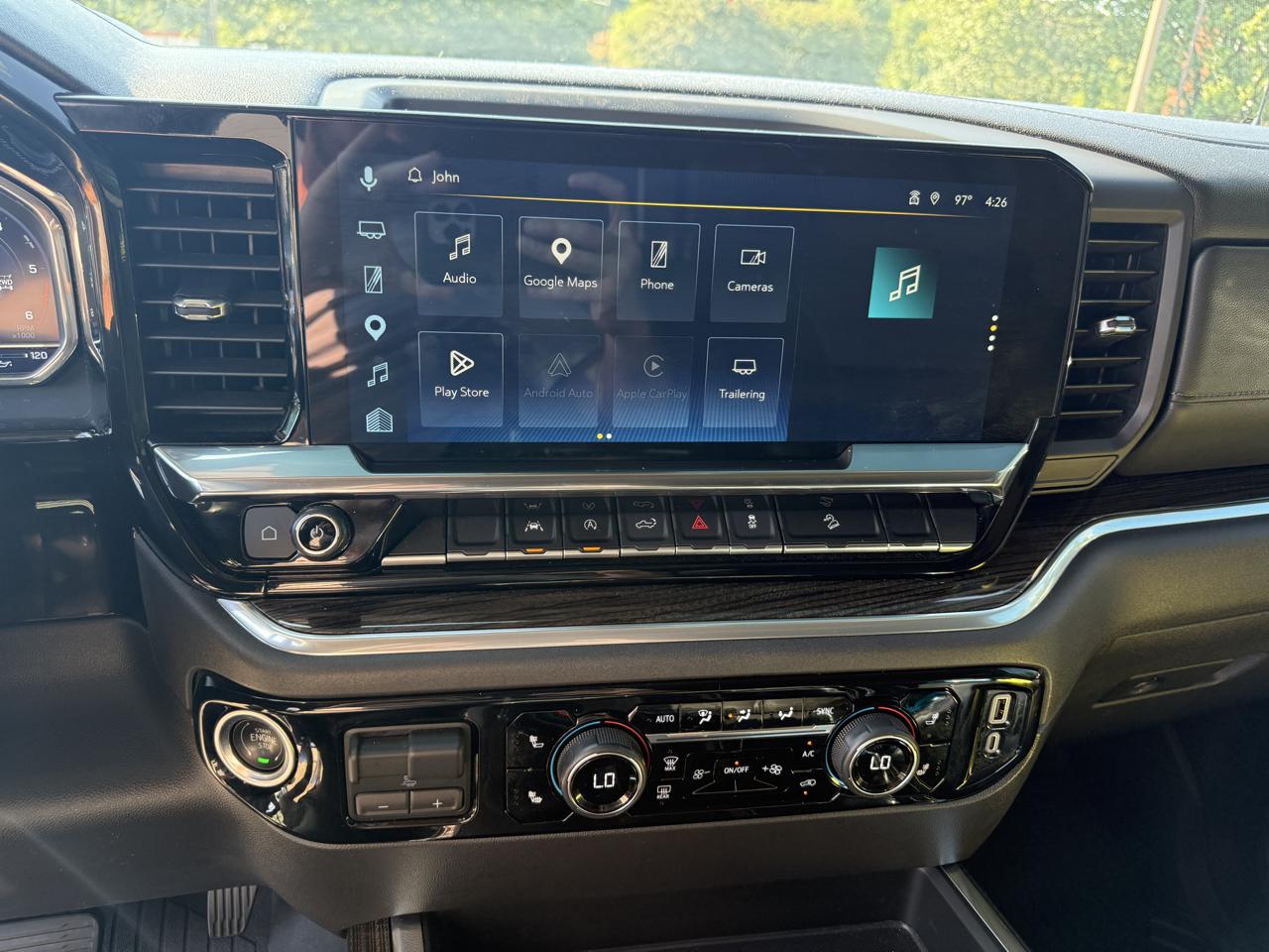 Chevrolet Silverado 1500 4WD Crew Cab 147" LT Trail Boss 2025
